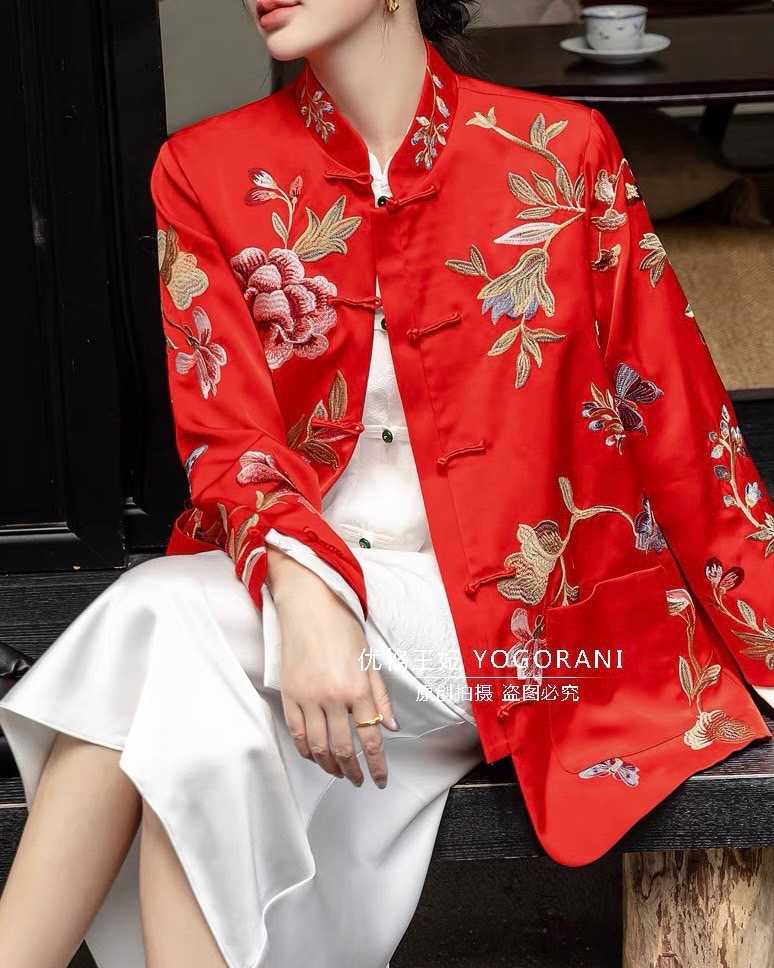พร้อมส่ง ASAYA2649 : Red high-end new Chinese style disc button acetate jacket