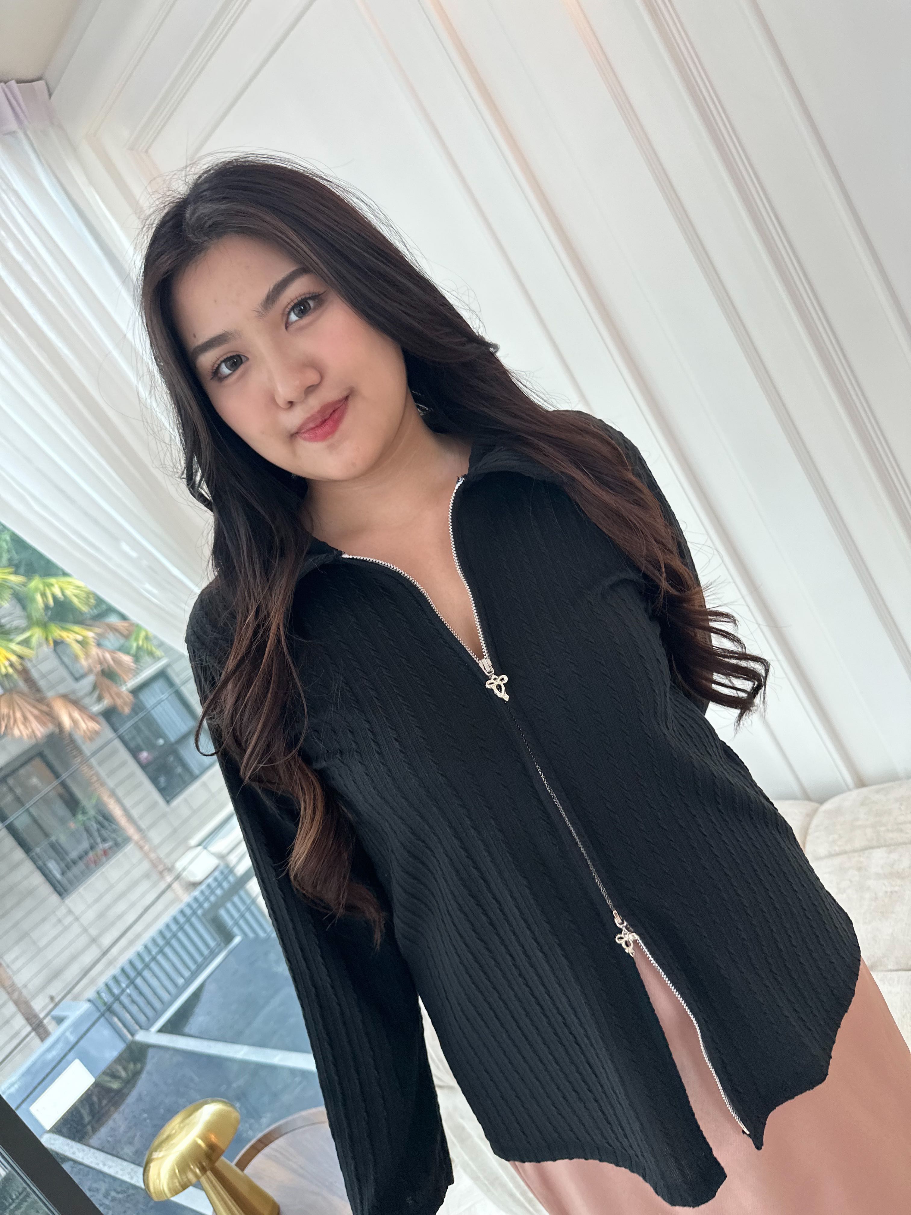 Cherry Cardigan คาดิแกน ซิปรูด - clarine_bkk