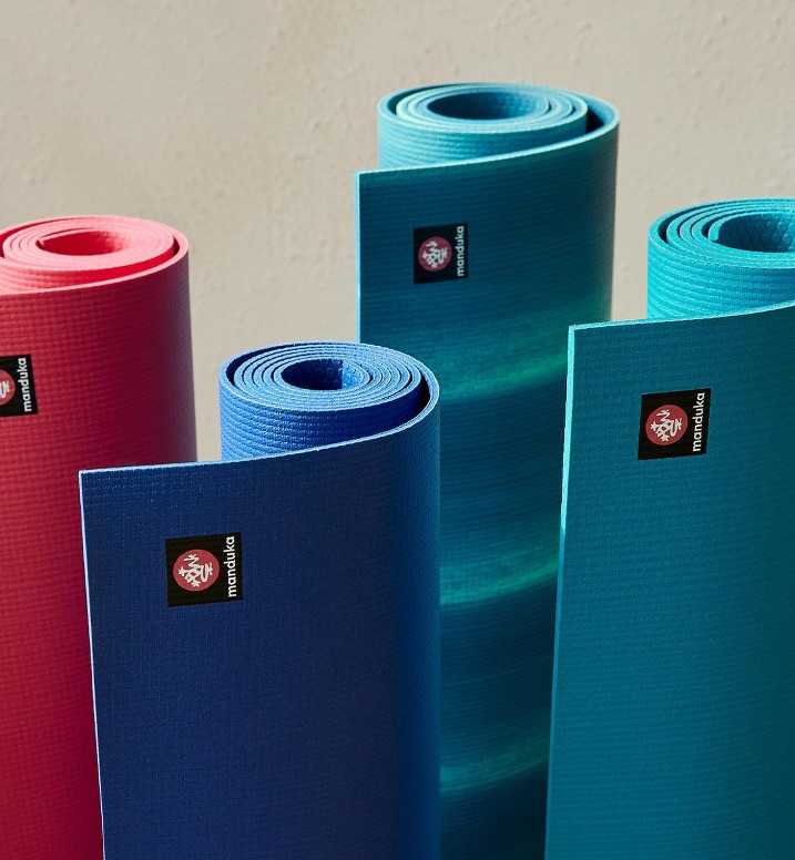 Manduka เสื่อโยคะ  Manduka รุ่น PRO® Yoga Mat 6mm (71 inch)