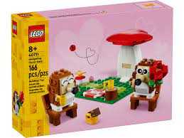 40711 Hedgehog Picnic Date V29