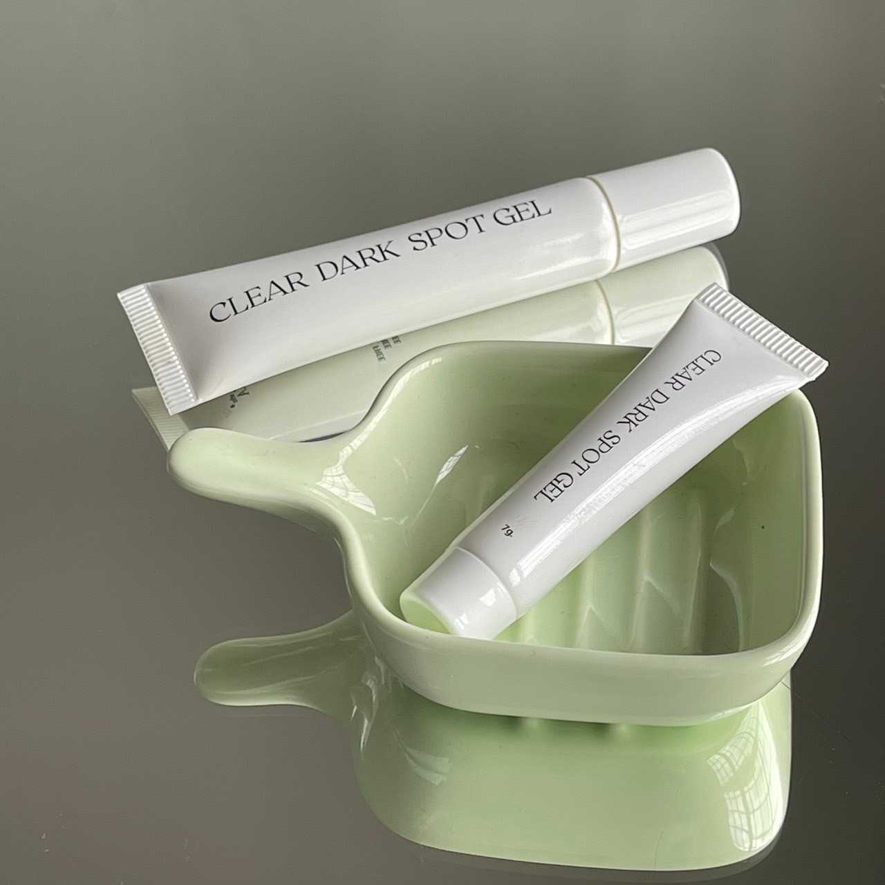 เจลยางลบ Erika Clear Dark Spot Gel 20 g. 