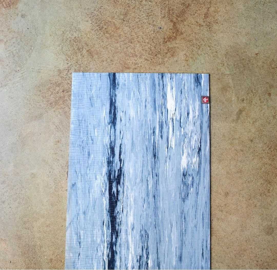 Manduka เสื่อโยคะ Manduka รุ่น eKO® Lite Yoga Mat 4mm (Limited Edition)
