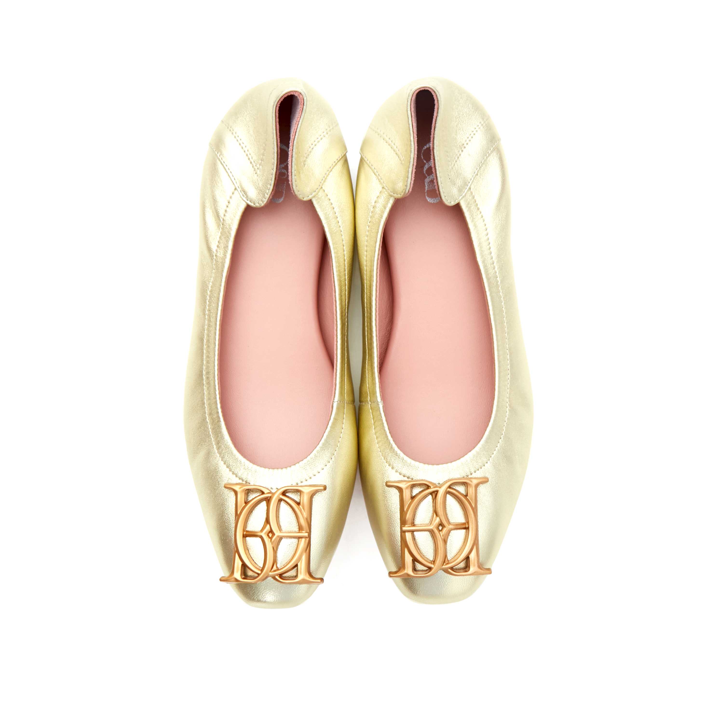 AUDREY CREST IN LIGHT GOLD
