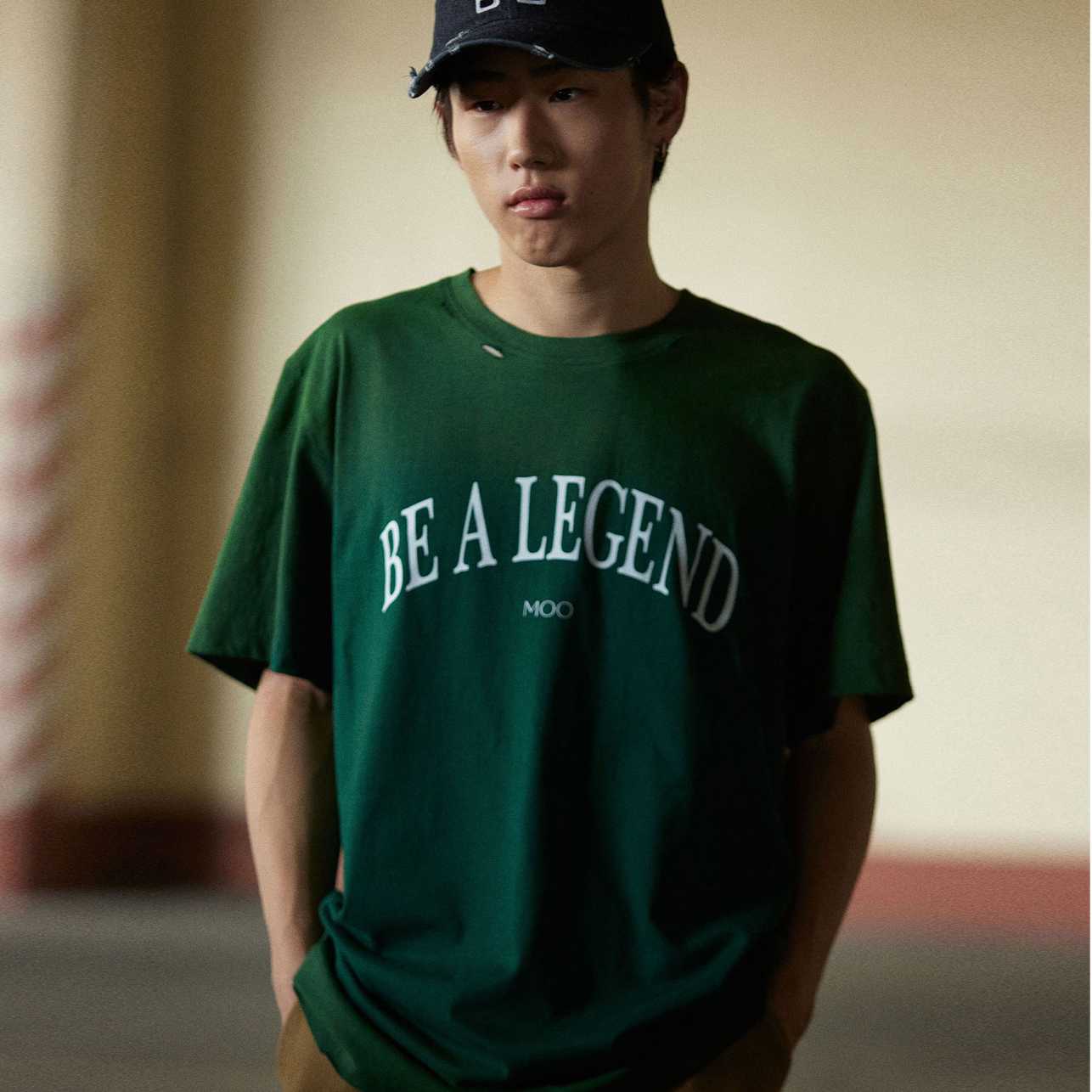 [MOO Billionaire 12/23] Be A Legent T-Shirt