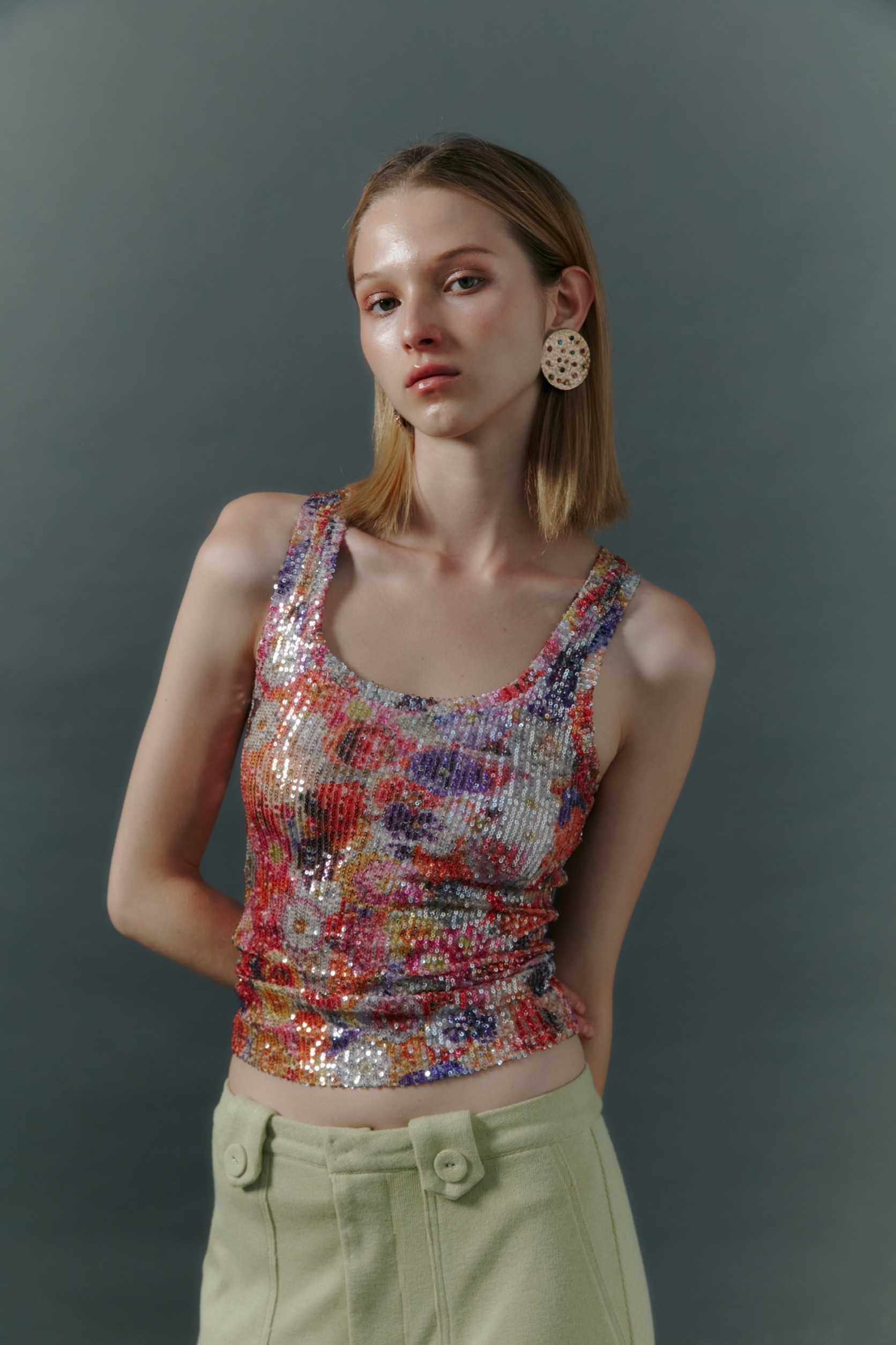 ZTN0003 Floral sequin top (zatanidesign) เสื้อกล้ามเลื่อมดอก