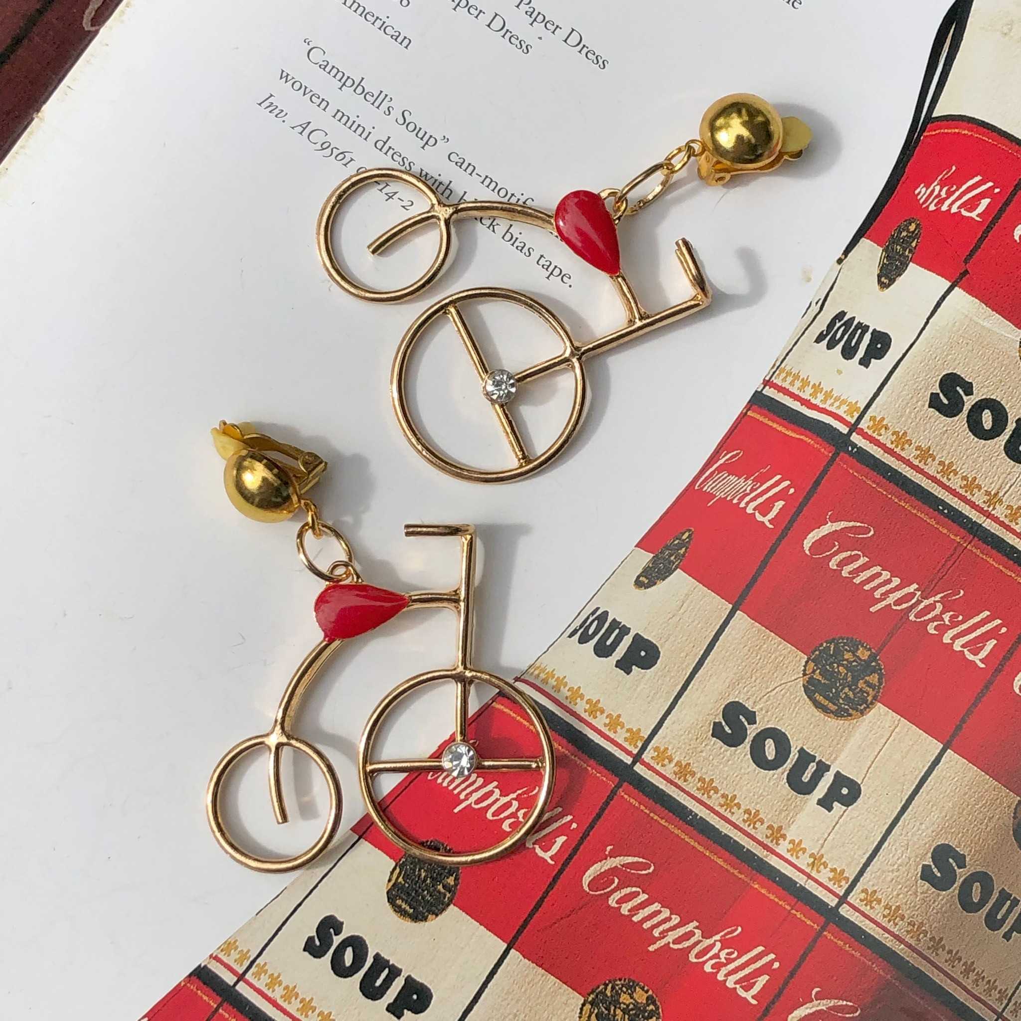 Statement 1920s Bicycles Clip-on Earring 🚲🪙🚲 ต่างหูแบบหนีบ ห้อยจักรยานโบราณ