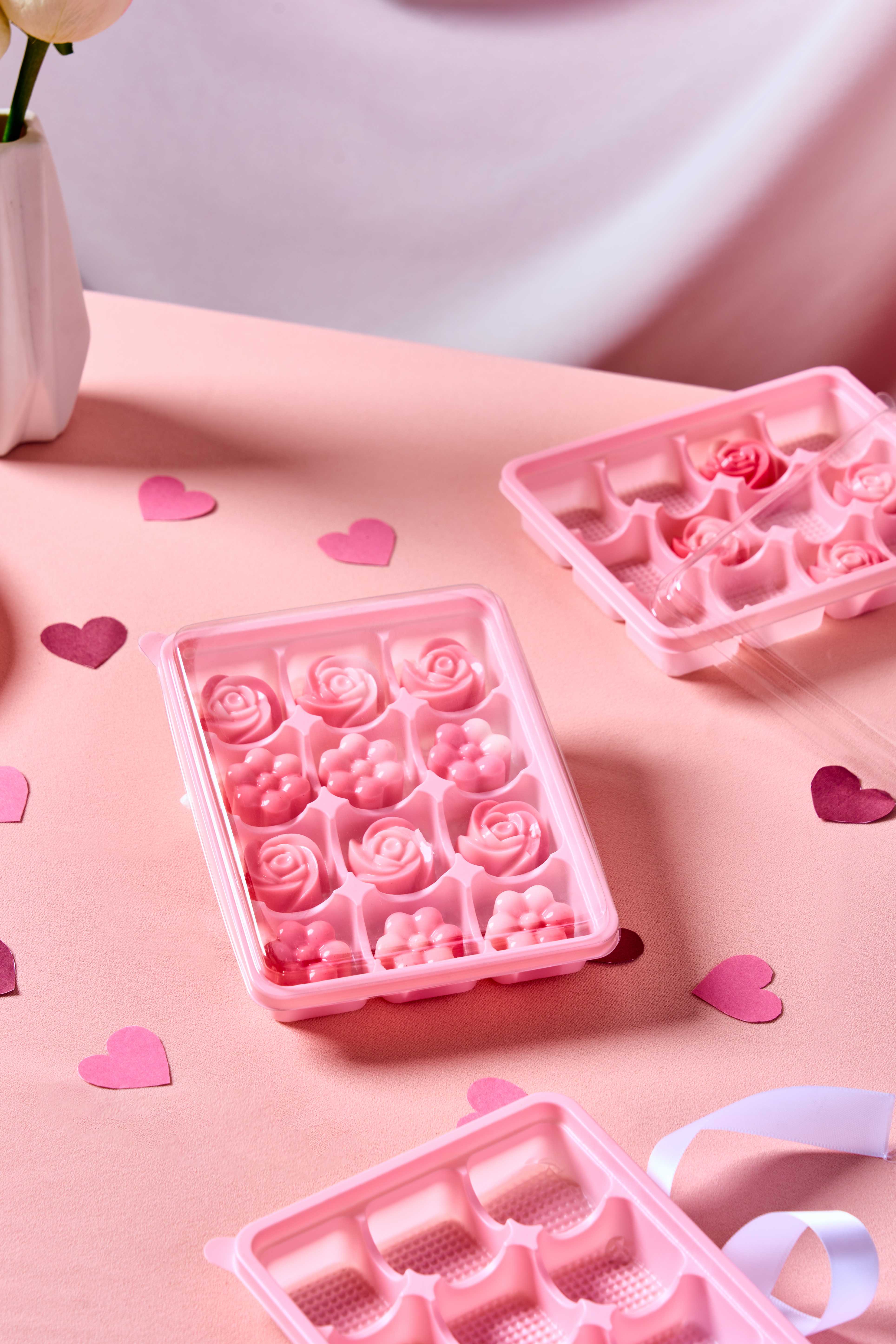 P101BX205PI กล่องลูกเต๋า 12ช่องฐานชมพู รุ่นวิน(ห่อ50ชุด)
