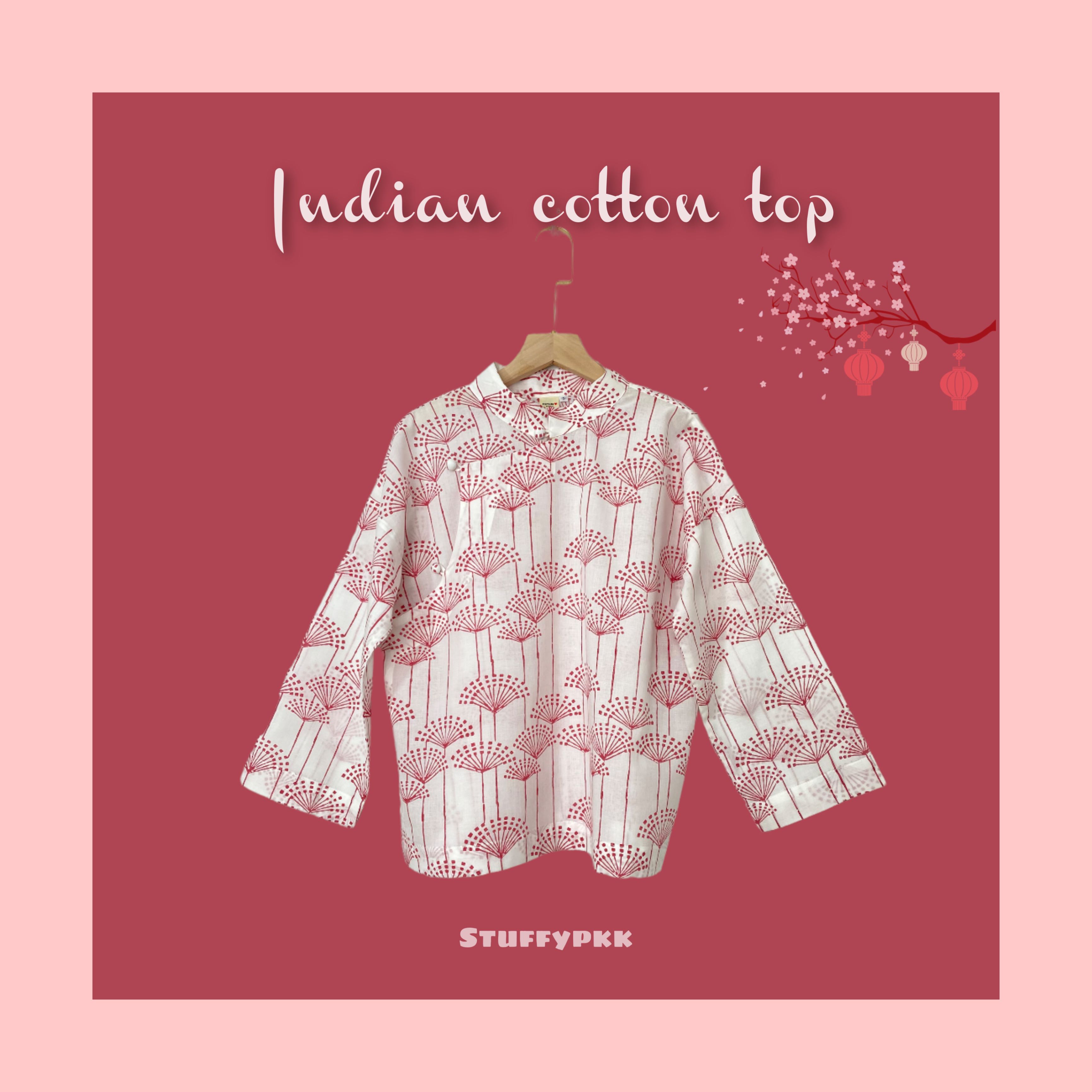 เสื้อคอจีนแขนยาว สีขาวดอกแดง