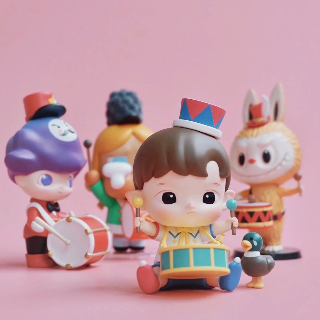 popmart : hacipupu celebration-beat the drum เช็คการ์ดไม่แกะตัว (ส่งฟรี)