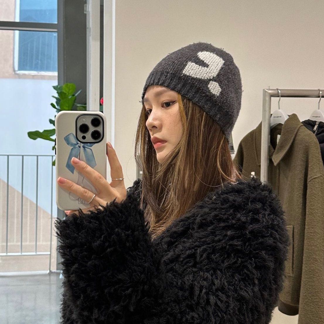  พร้อมส่ง Rest & Recreation RR LOGO JACQUARD BEANIE
