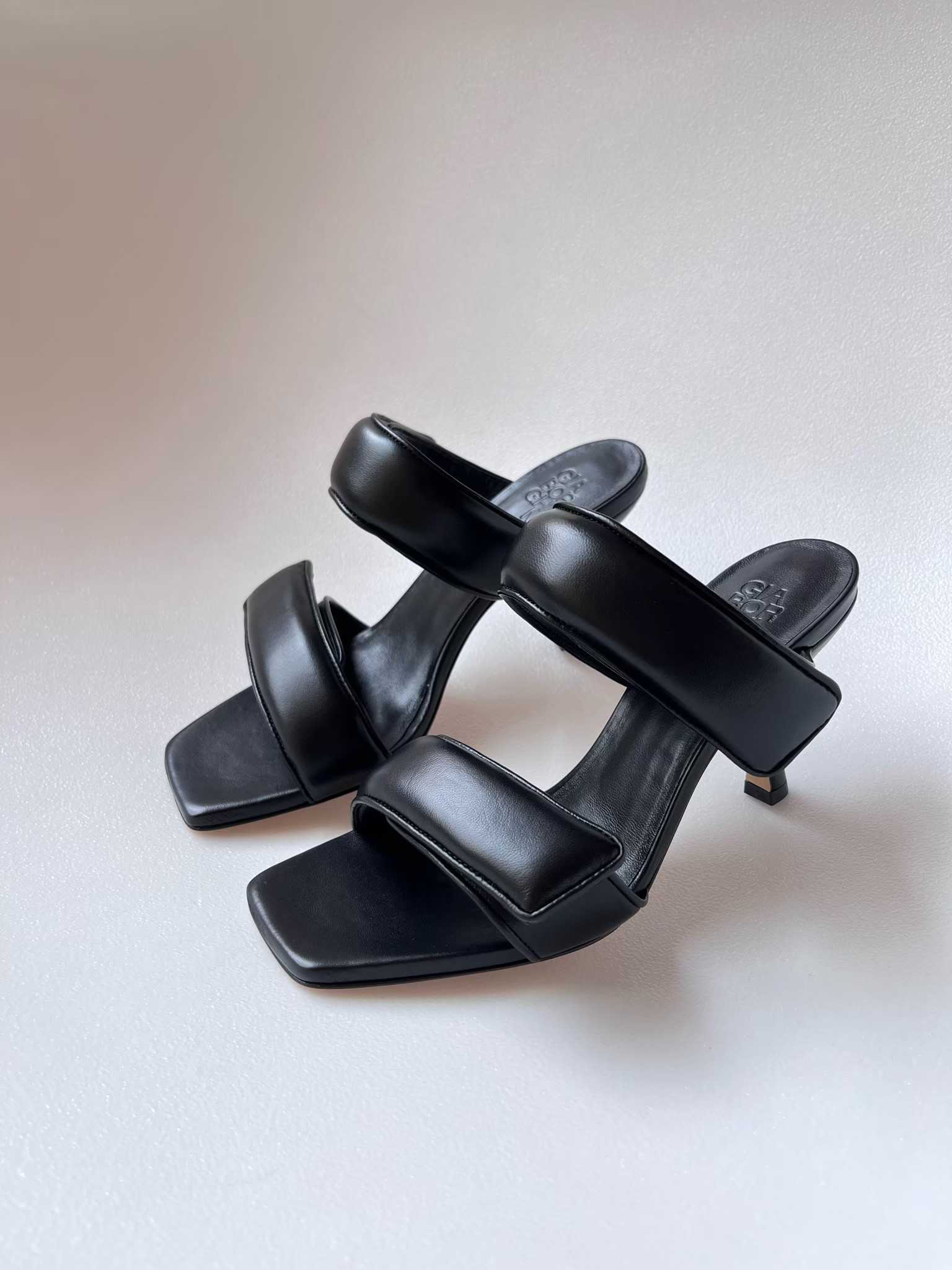 SALE GIABORGHINI PERNI 03 BLACK