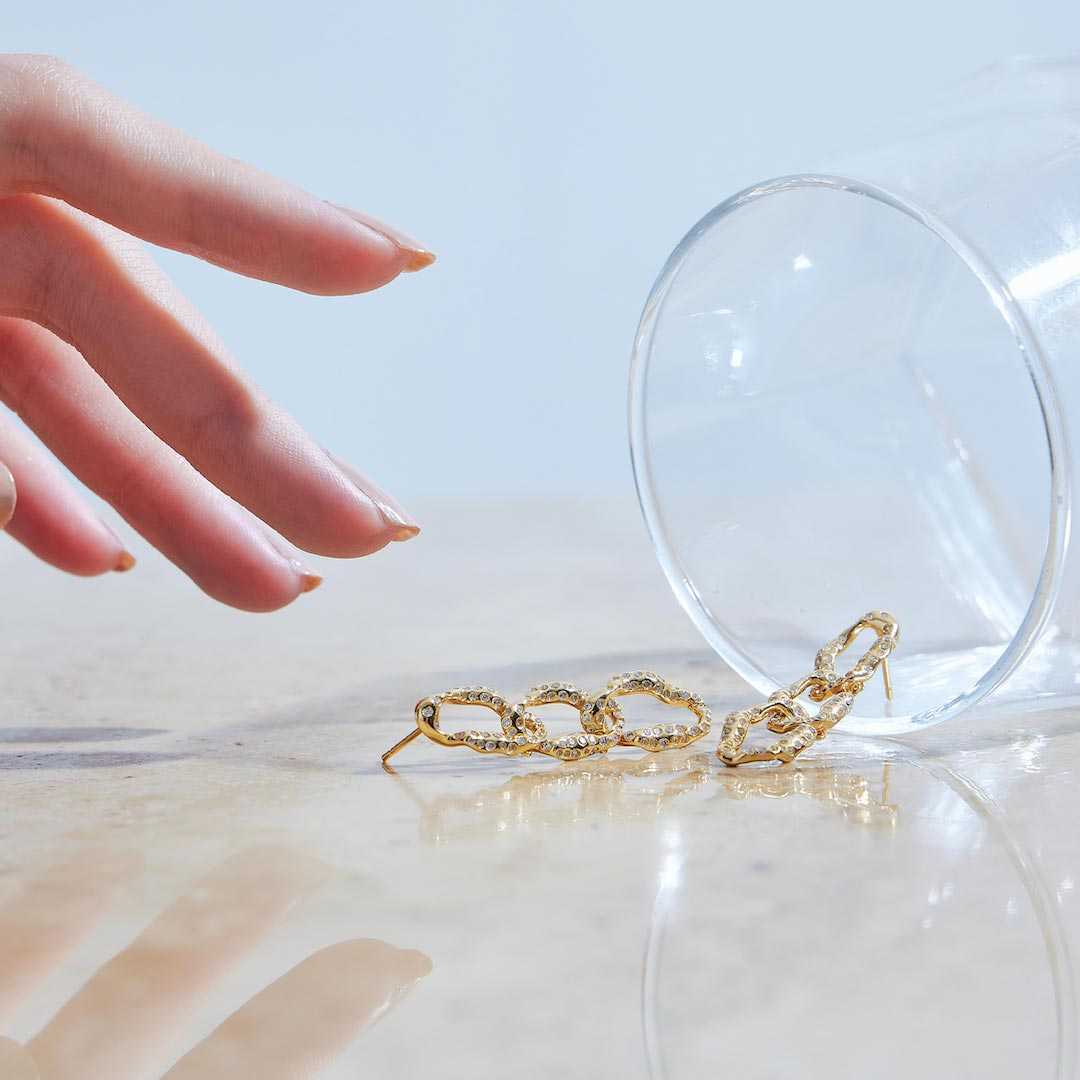 Theo Stone Chain Earring