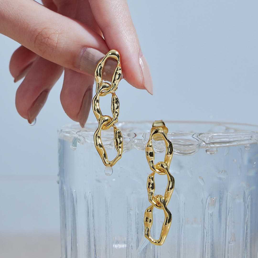 Theo Chain Earring