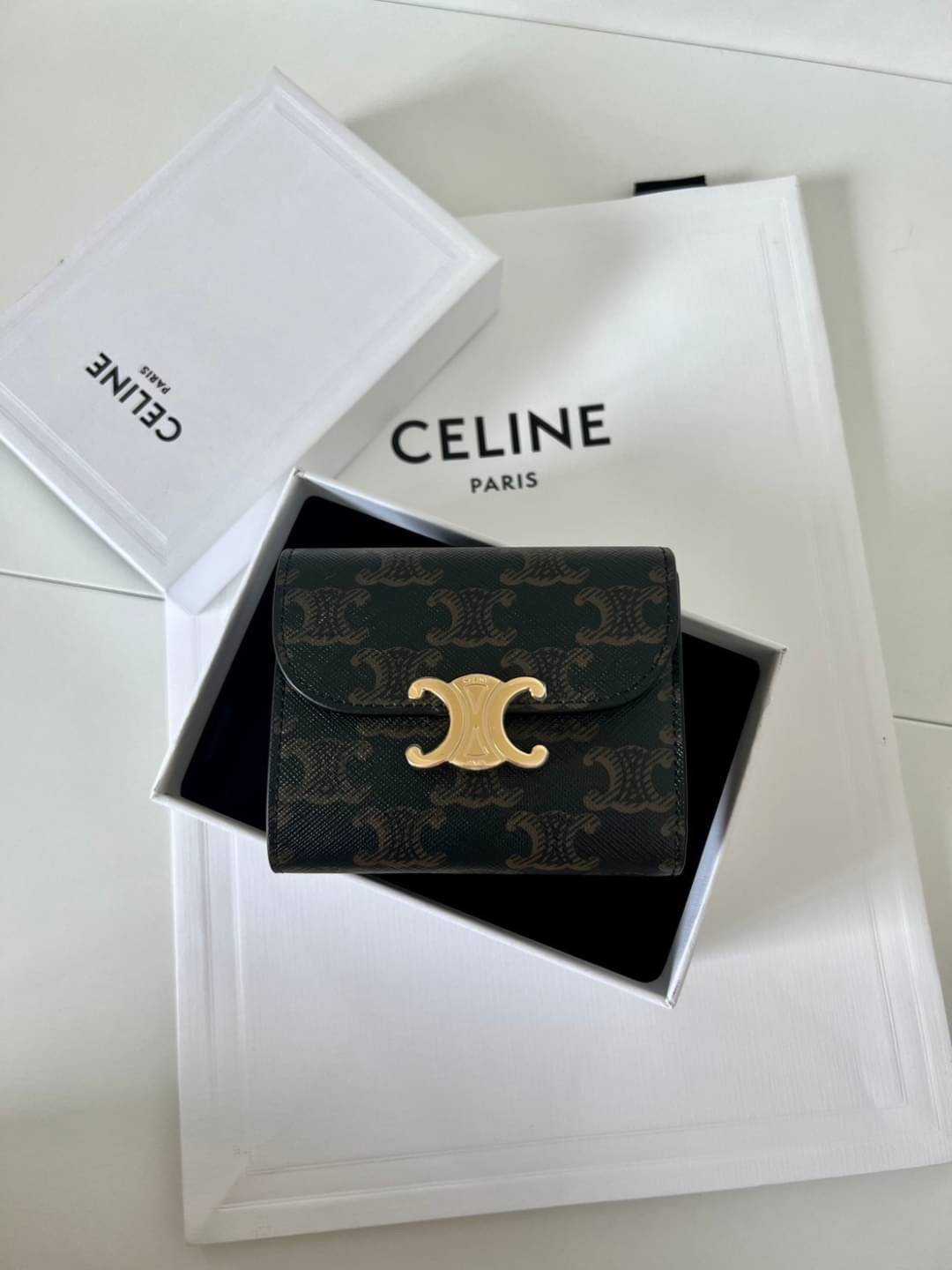 Celine SMALL WALLET TRIOMPHE 
