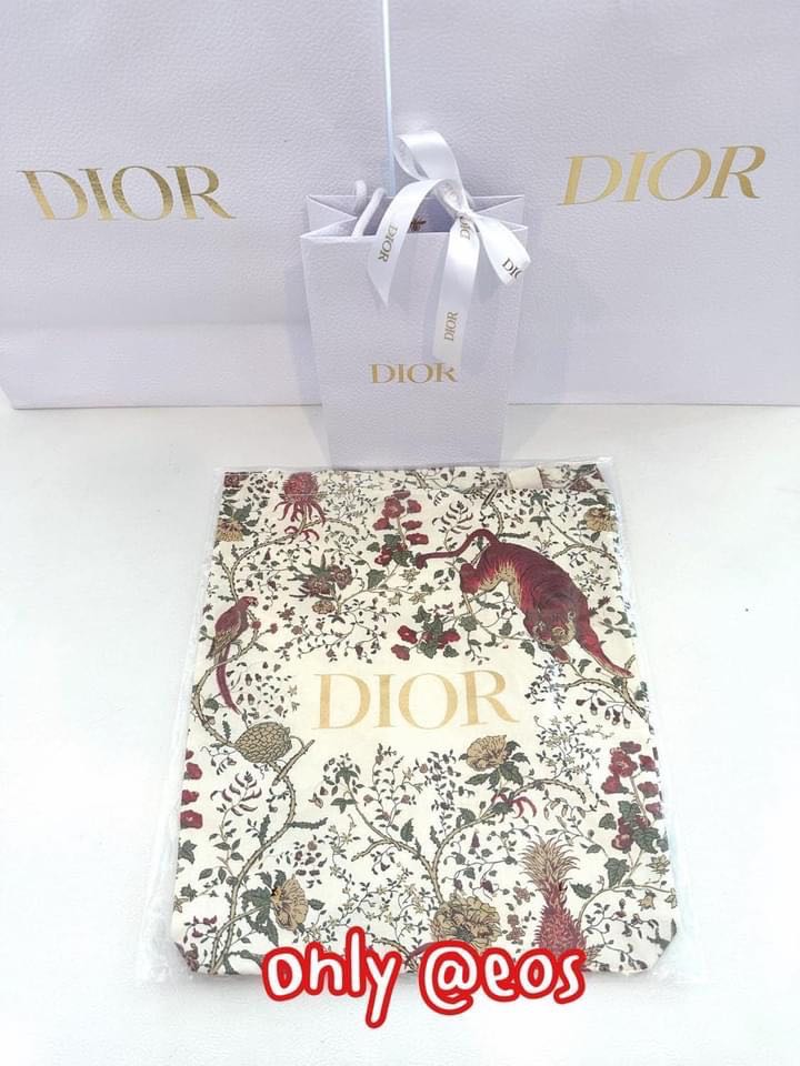 Dior Canvas Tote Bag ขาวเสือแดง