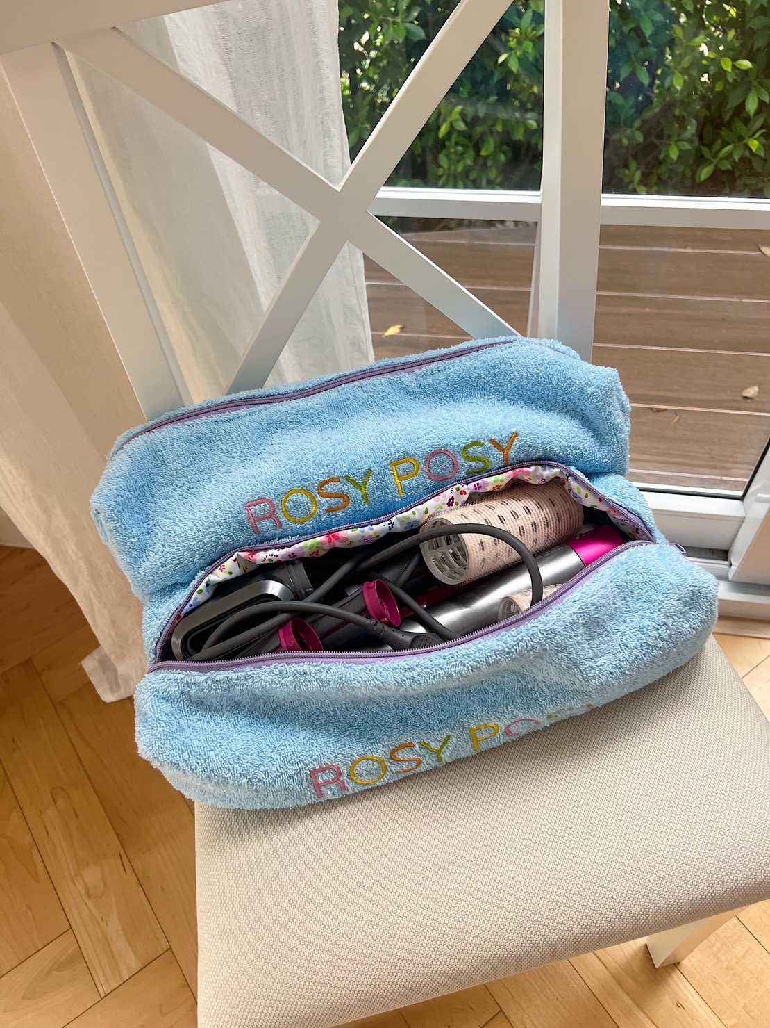 ROSY POSY กระเป๋า Hair Tool pouch (Cosmos) สีฟ้าซิปม่วง ขนาด ก12cm x ย38cm x ส25cm