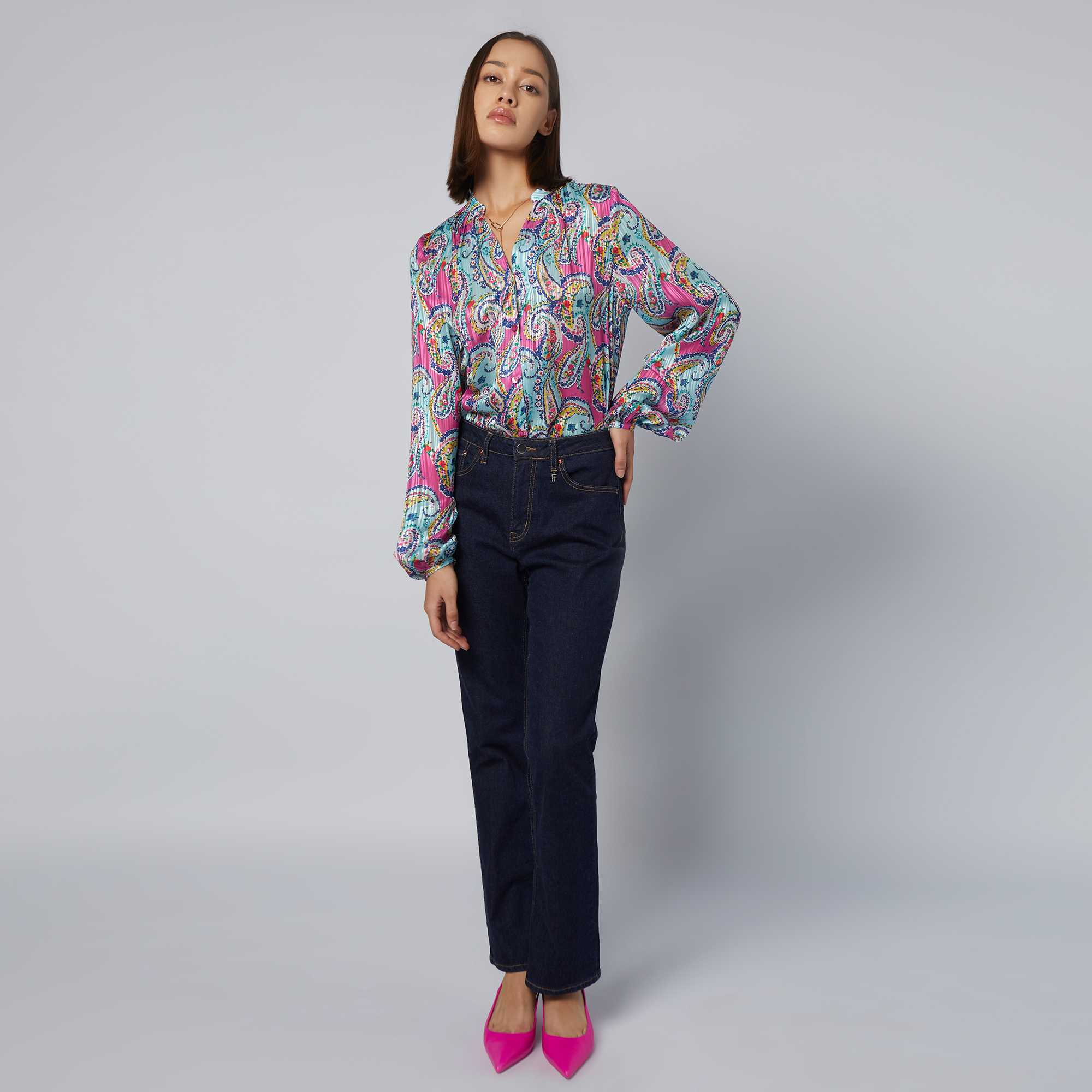 เสื้อเบลาส์ลายเพสลีย์ | Colorful Paisley Print Blouse | 06217