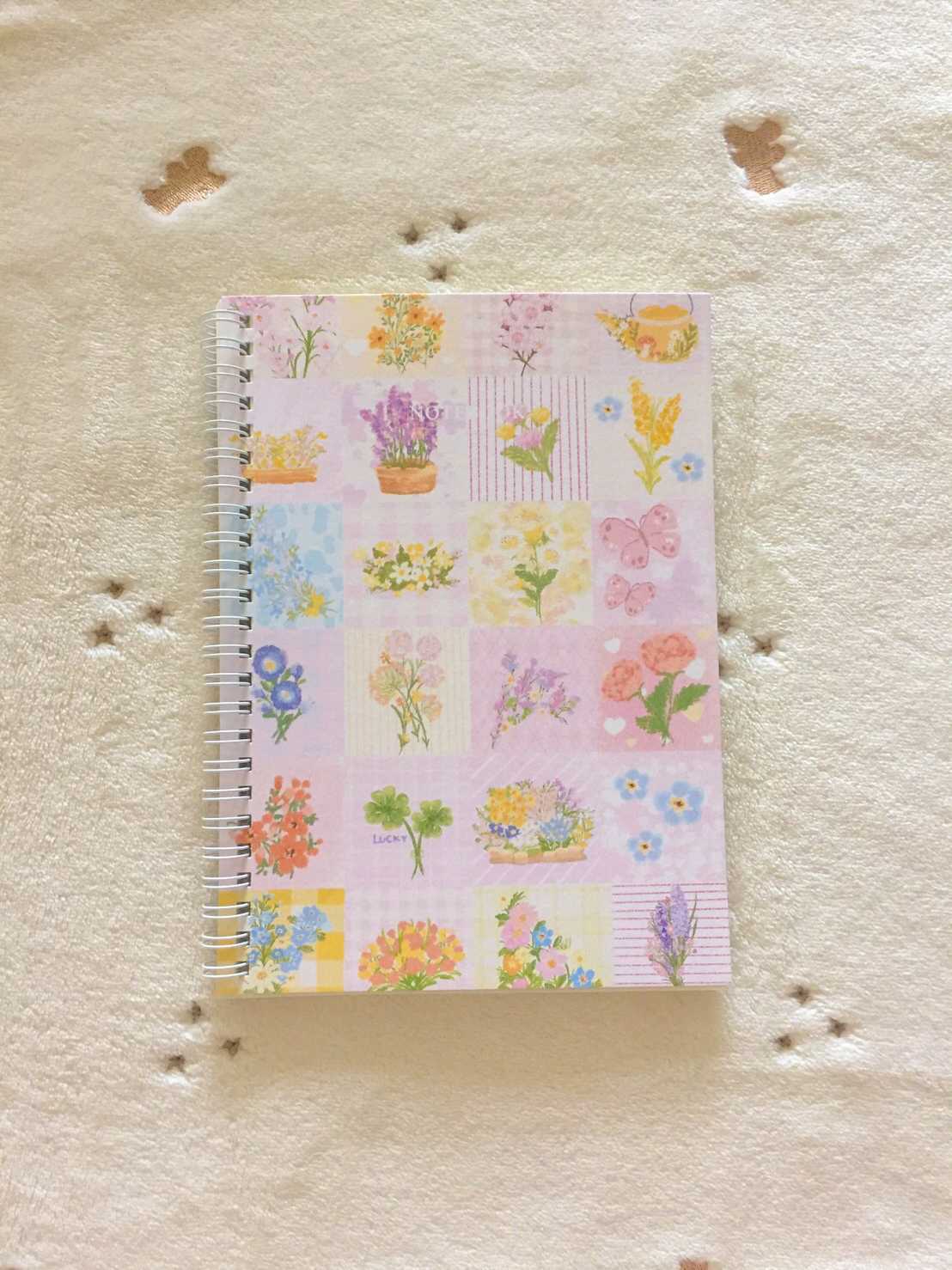 NOTEBOOK A5 [Cute Pattern]