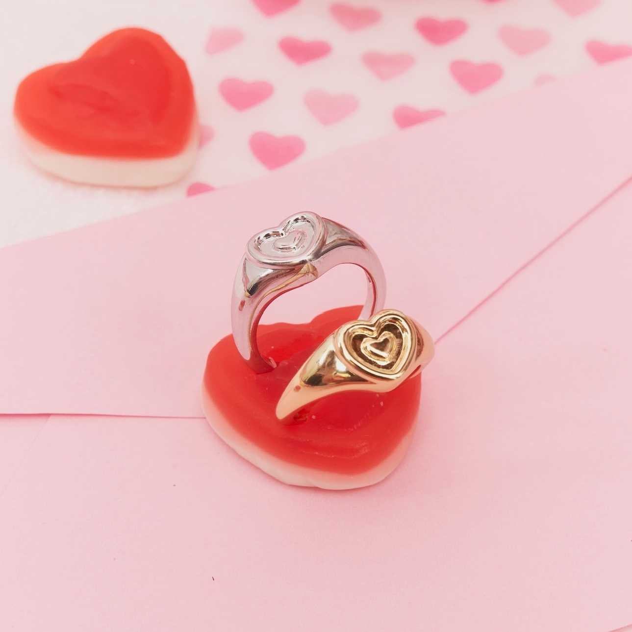 YVIS Jolly Ring (Size 5,6) (ราคาโปรโมชั่น 100.- เฉพาะซื้อ 5 ชิ้น คละสินค้าได้)