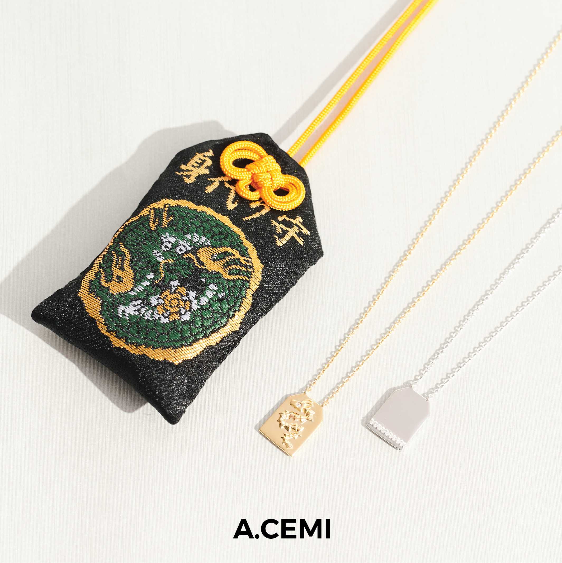 A.CEMI Dragon Omamori Necklace สร้อยคอมังกร ชุบทอง 18K White Gold