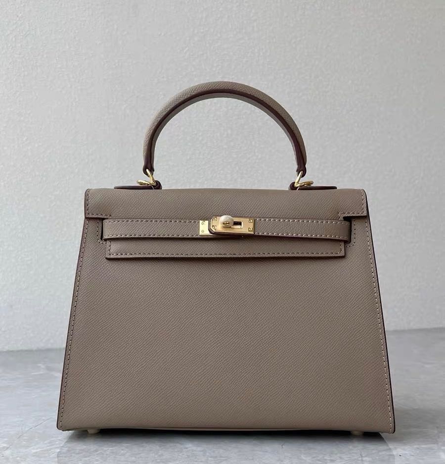 (Pre-order)หนังแท้100% 💼กระเป๋าสะพายทรง H KL25 อะไหล่ทอง