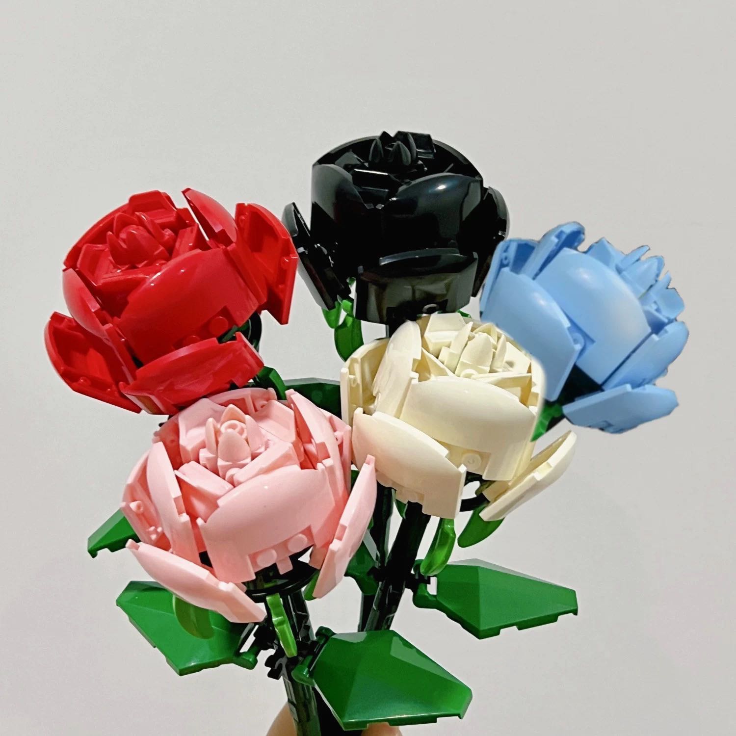 #พร้อมส่ง เซตกุหลาบ 5 สี (แดง ชมพู ขาว ดำ ฟ้า)