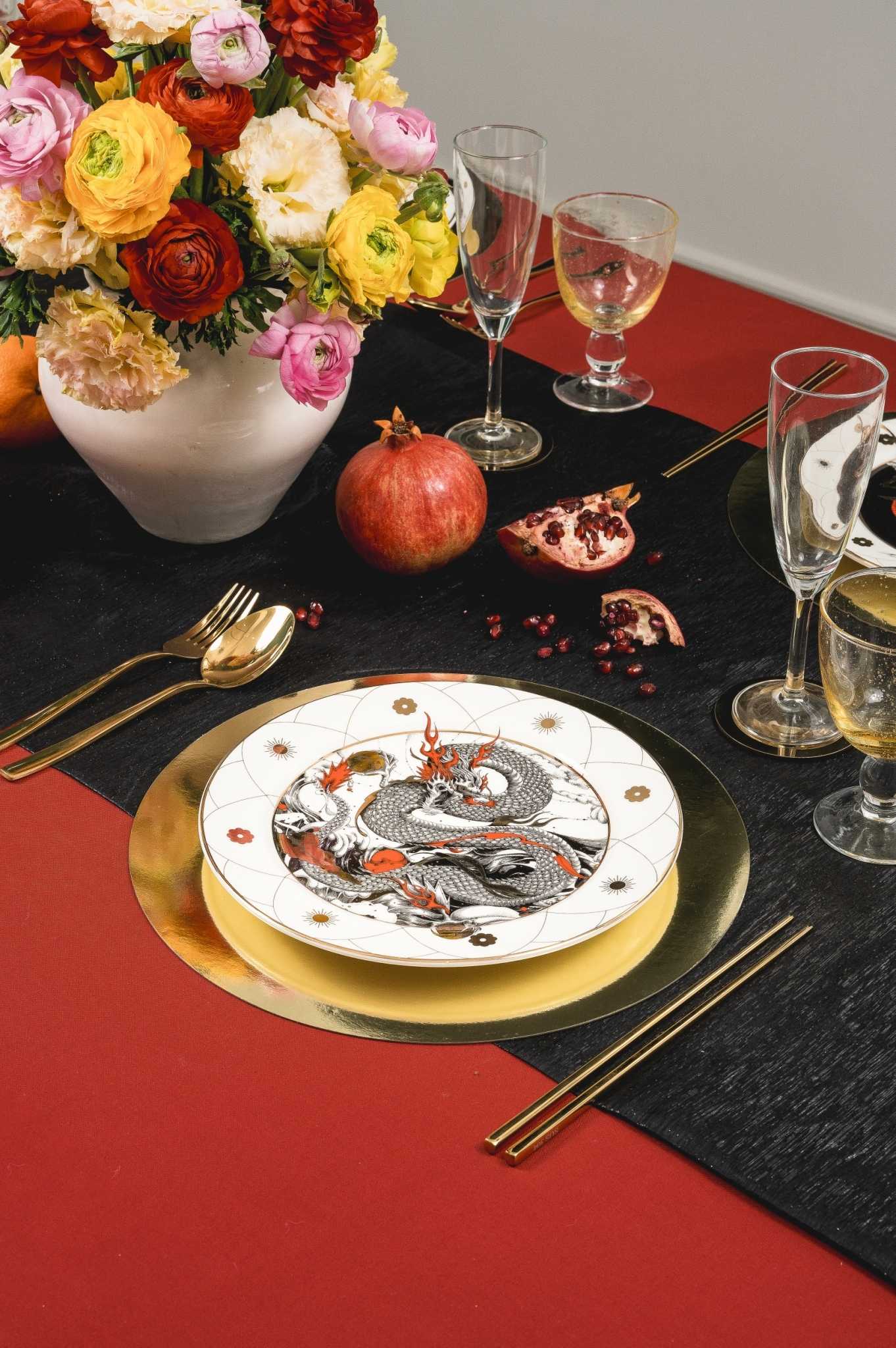 SWOON - PLATE - DRAGON - D