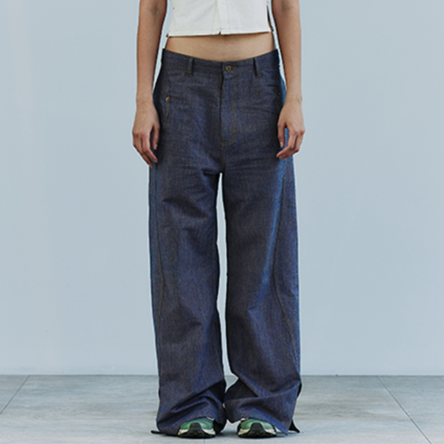 INDIGO SPLIT JEANS