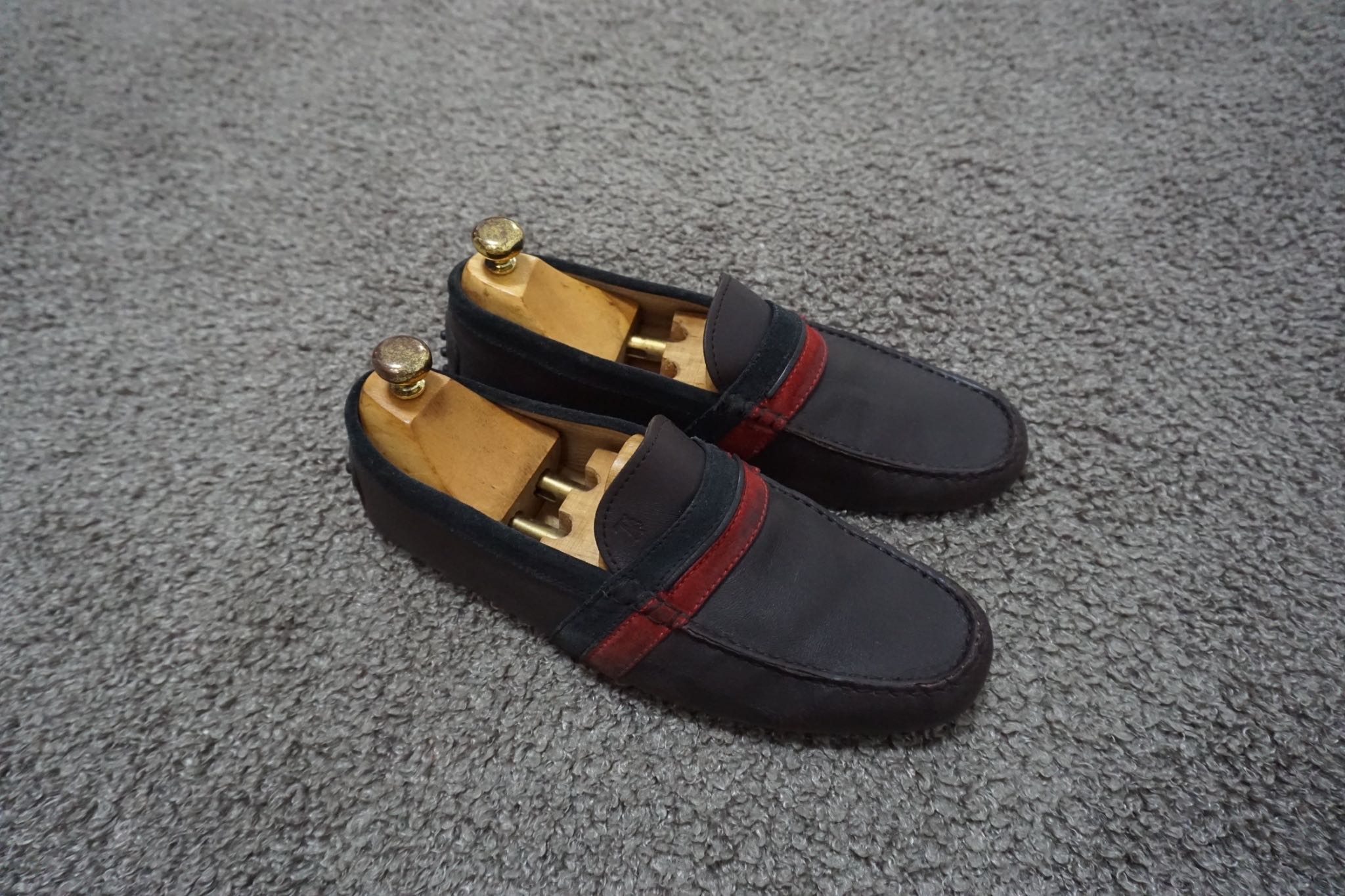 TOD'S Gommino Driving Shoes size 7.5