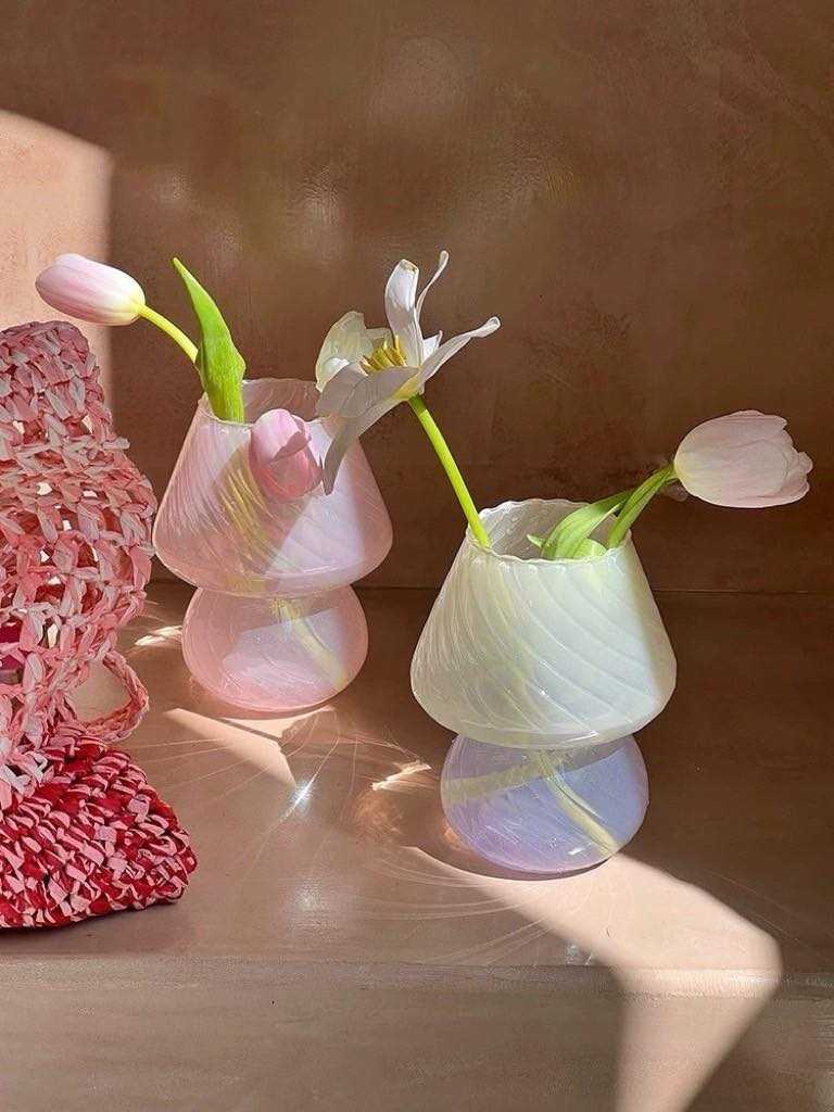 แจกัน 𝑳𝒂𝒎𝒑 🌸🌈 Twinnies Decor