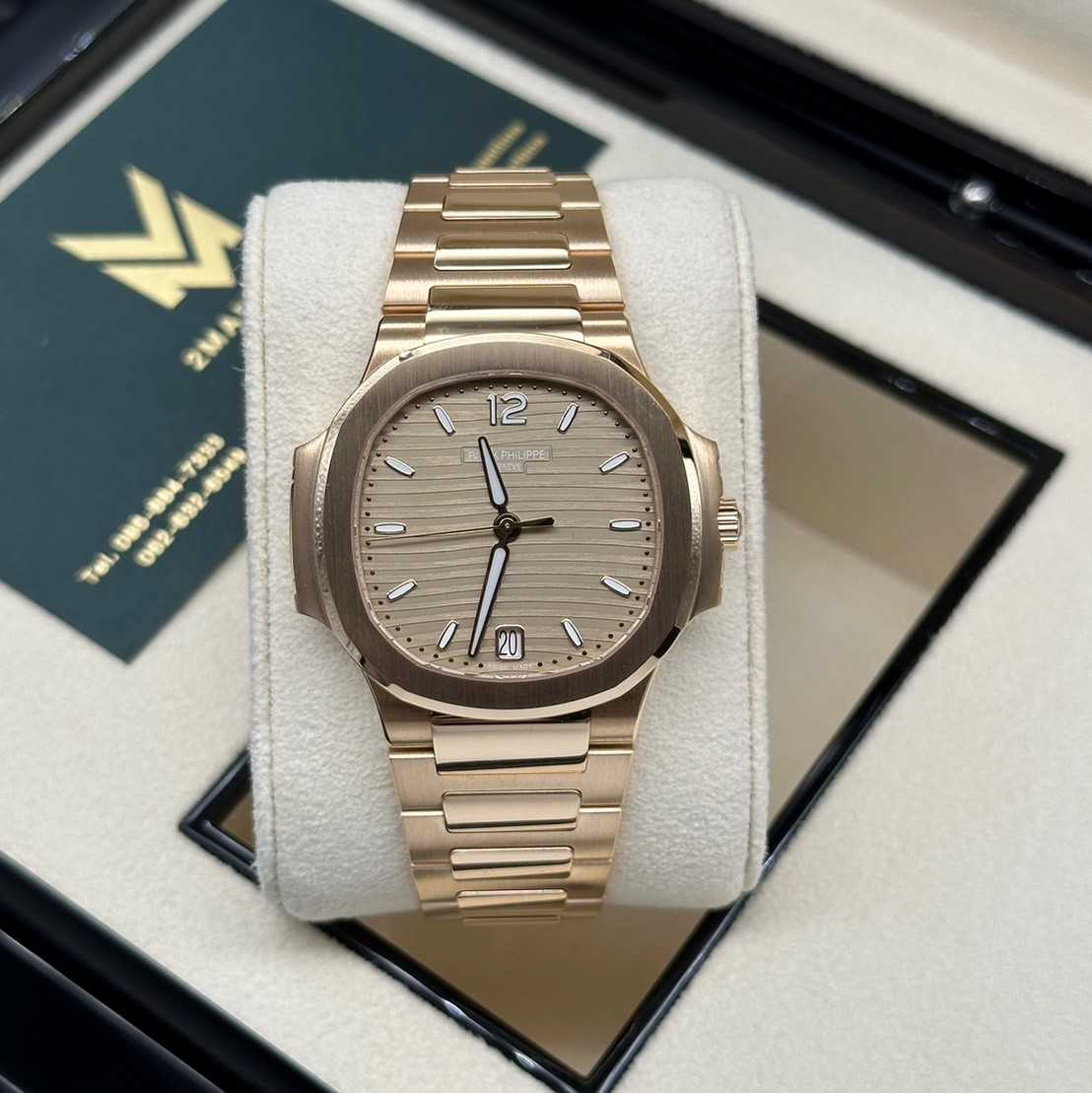 Patek 7118/1r Gold