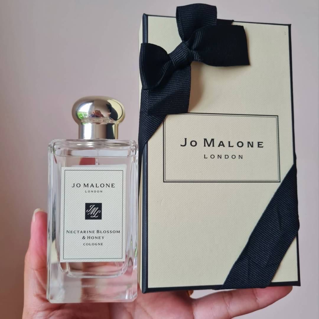 Jo Malone : Nectarine Blosson & Honey Cologne  (อุปกรณ์มีกล่อง+โบว์)