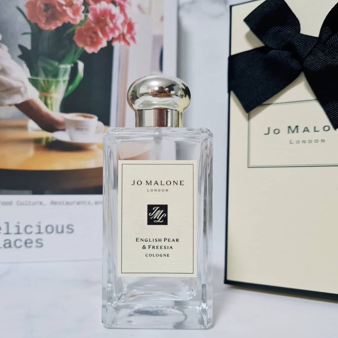 Jo Malone : English Pear & Freesia Cologne (อุปกรณ์กล่อง+โบว์)