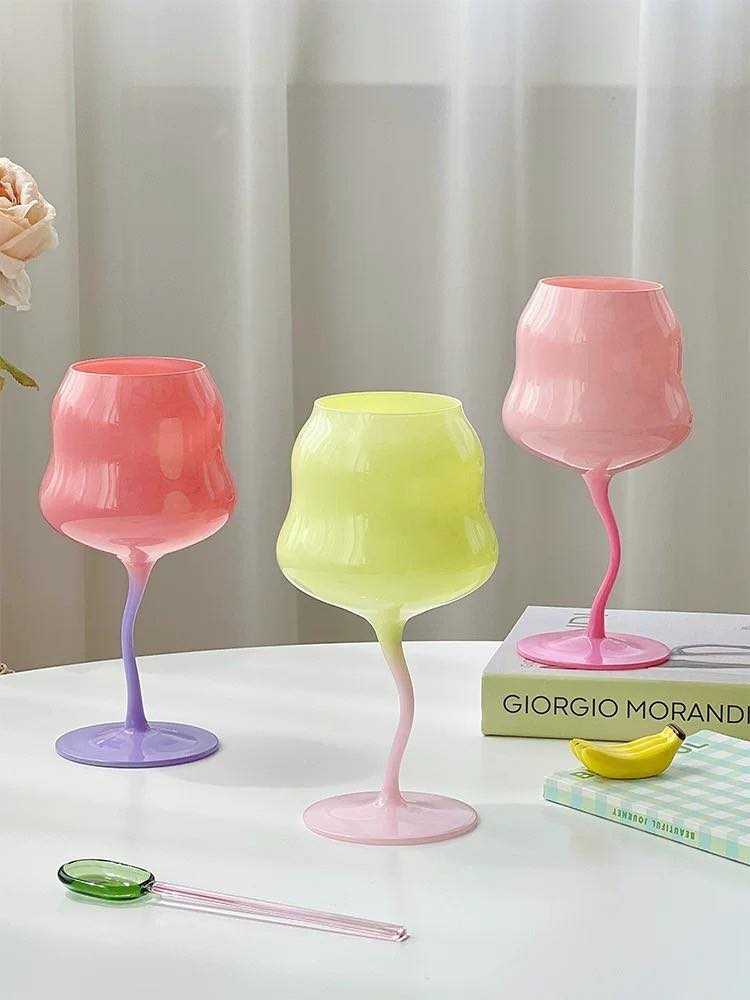 แก้วไวน์ 𝒄𝒂𝒓𝒂 𝒄𝒂𝒓𝒂 🍸 Twinnies Decor