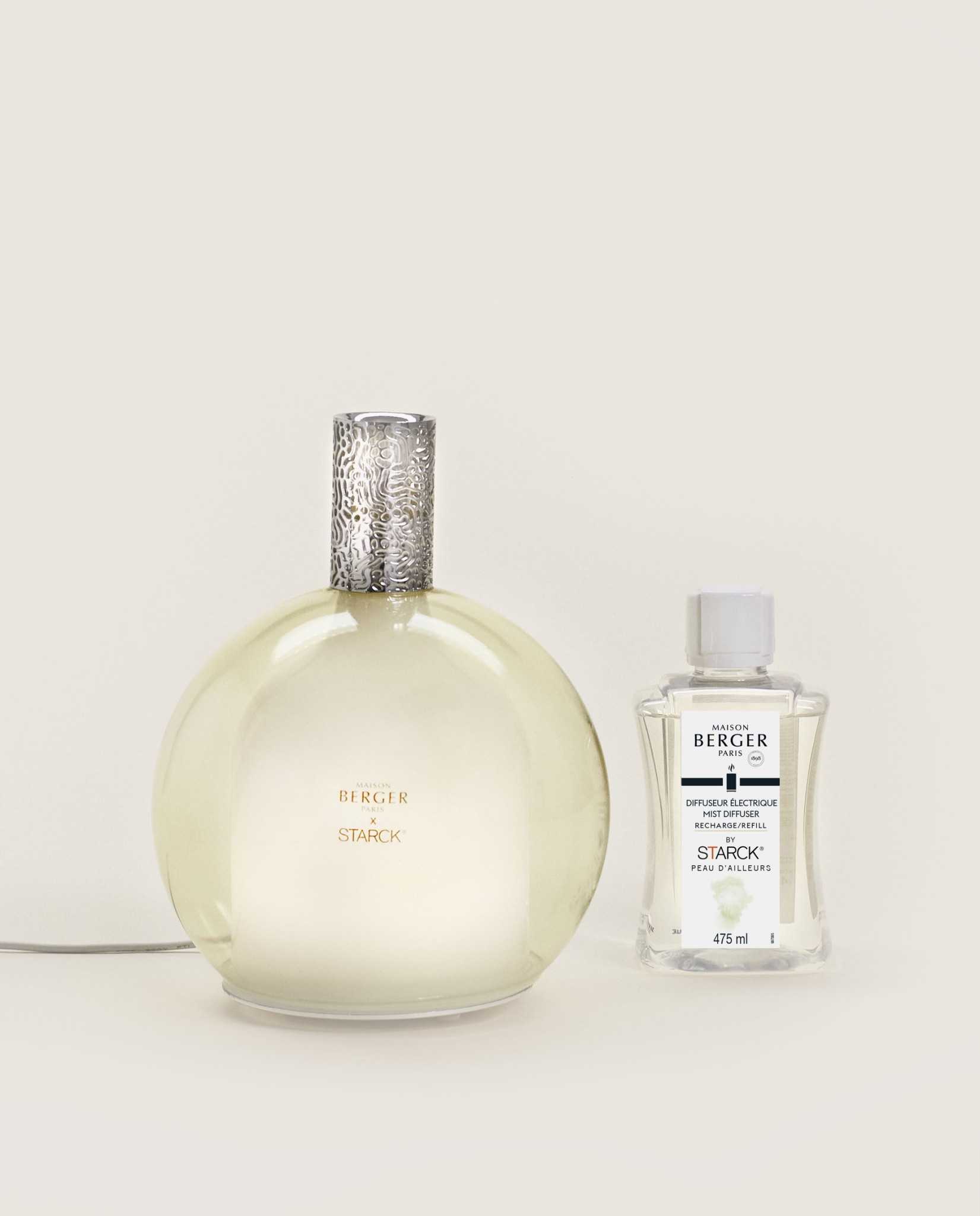 Electric diffuser STARCK Vert Peau d’Ailleursเครื่องกระจายความหอมอัตโนมัติมากับกลิ่น พอ เดอ อัลลัวส์