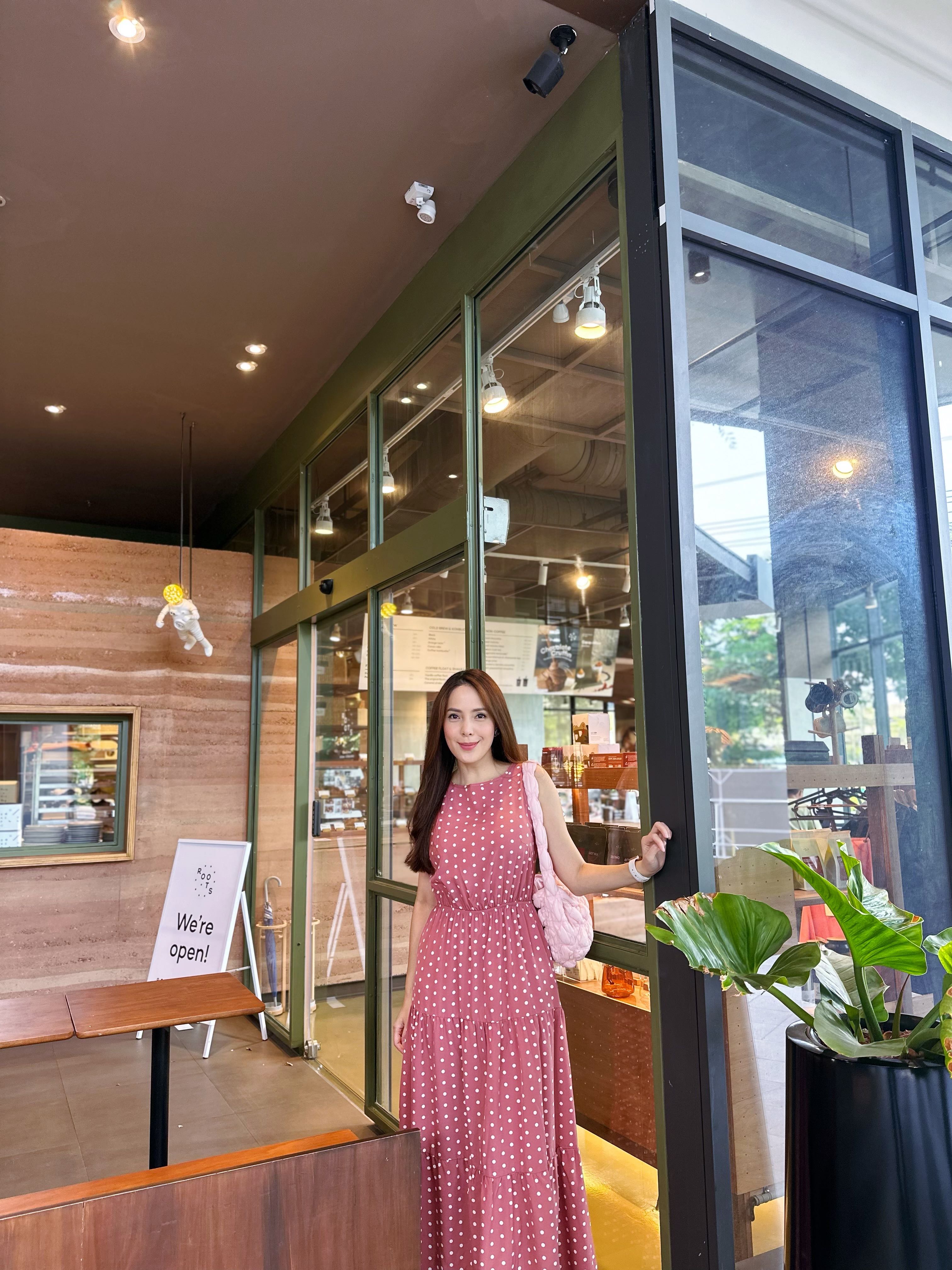 Size L 🩷 เดรสสีชมพูลายจุด 🩷