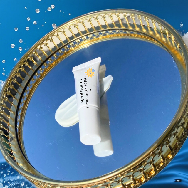 Pro 2 ชิ้น 159 บ. Hybrid Facial UV Sunscreen SPF50 PA++++