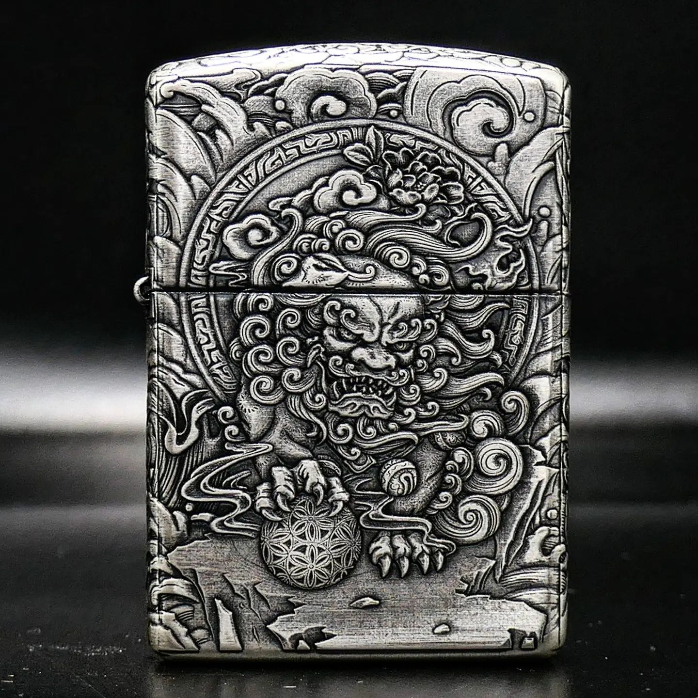 Zippo ไฟแช็กรุ่น ZCN0148 Tang Lion 唐狮