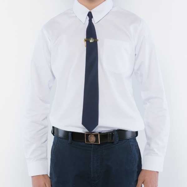 เสื้อนักศึกษาชาย