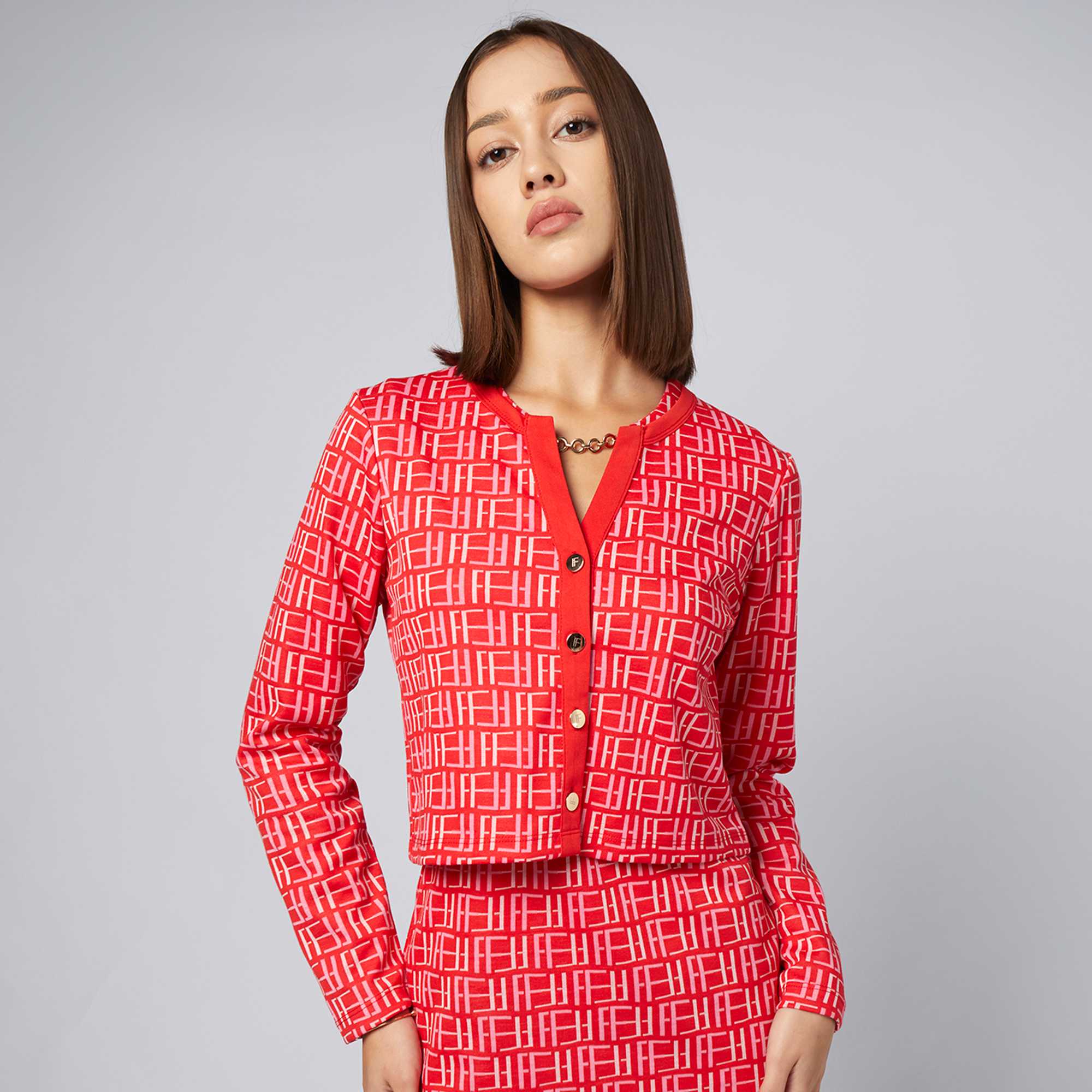 คาร์ดิแกนนิตลายโมโนแกรม | FF Logo Monogram Knit Cardigan | 06338