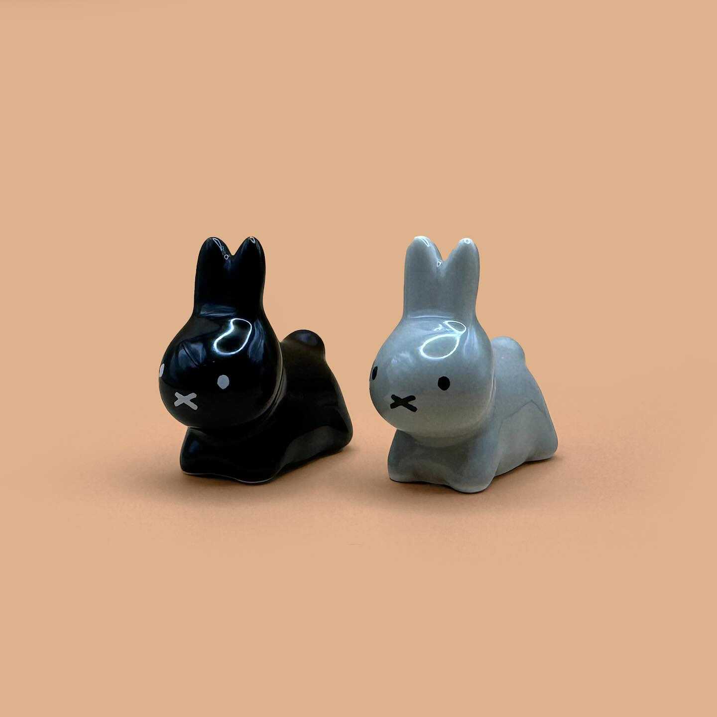 MIFFY - chopsticks rest (black&grey)