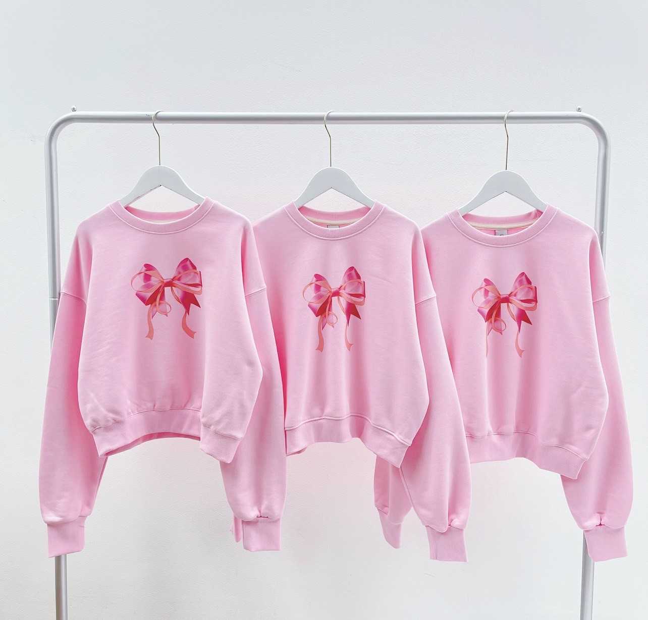 RONRON DOUBLE RIBBON CROP  SWEATSHIRT (PINK)