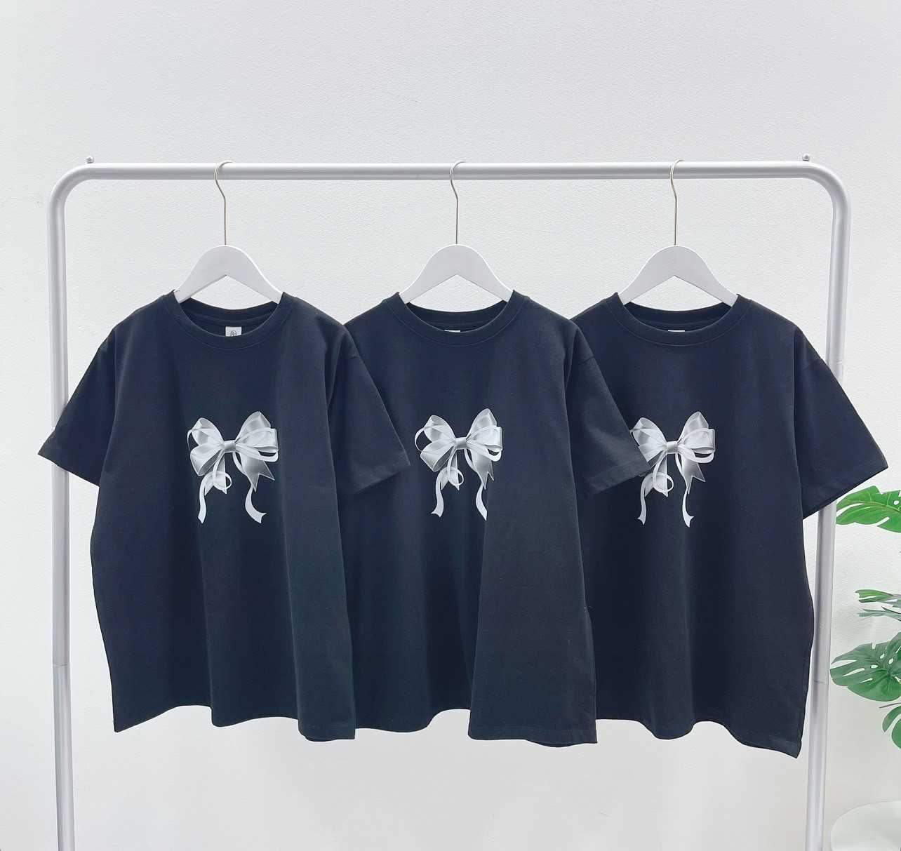 RONRON Double Ribbon Basic fit T-Shirt (BLACK/SILVER)