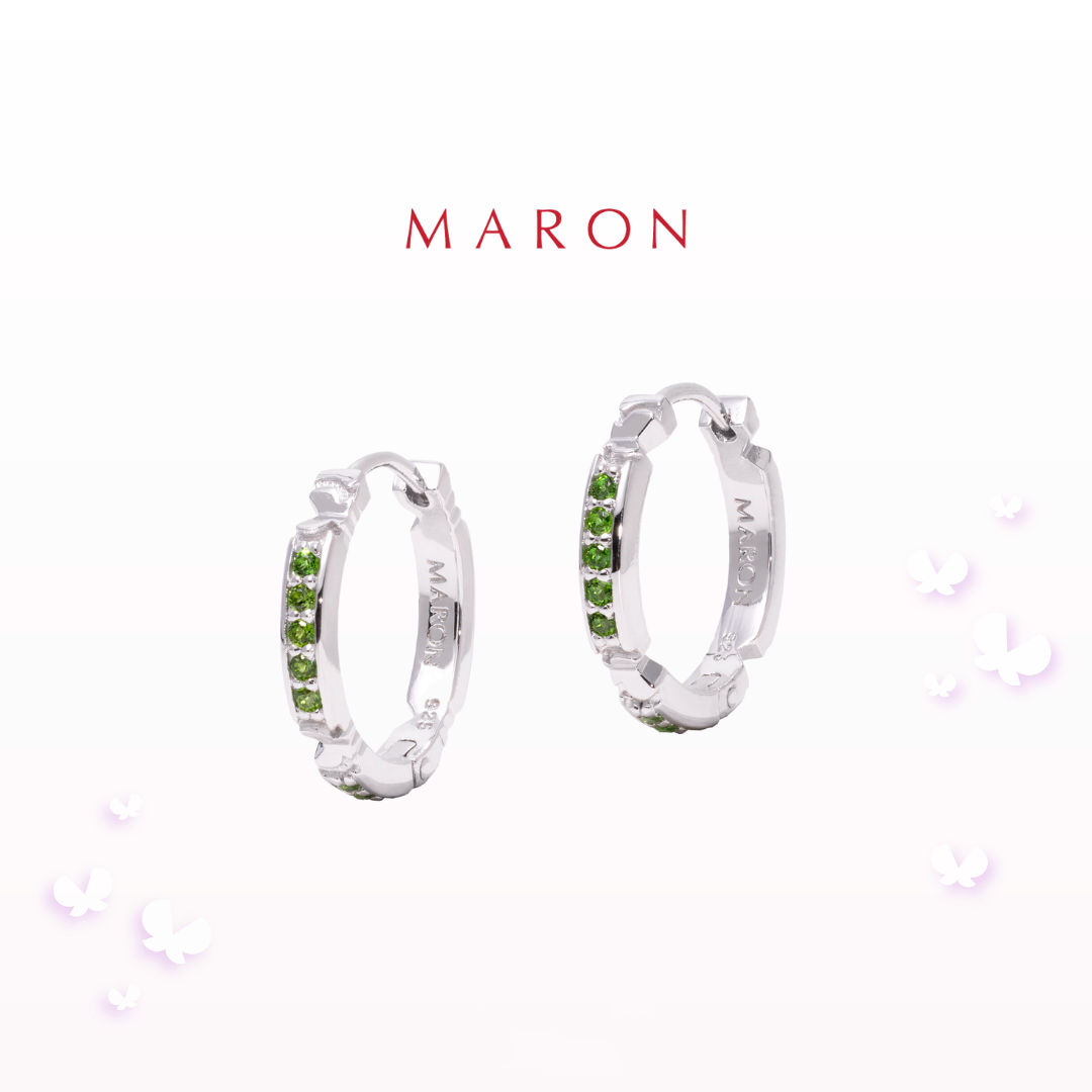 MARON - Happy Sign Huggie Earrings with Chrome Diopside เงินแท้925 พลอยแท้ พลอยโครมไดออปไซด์