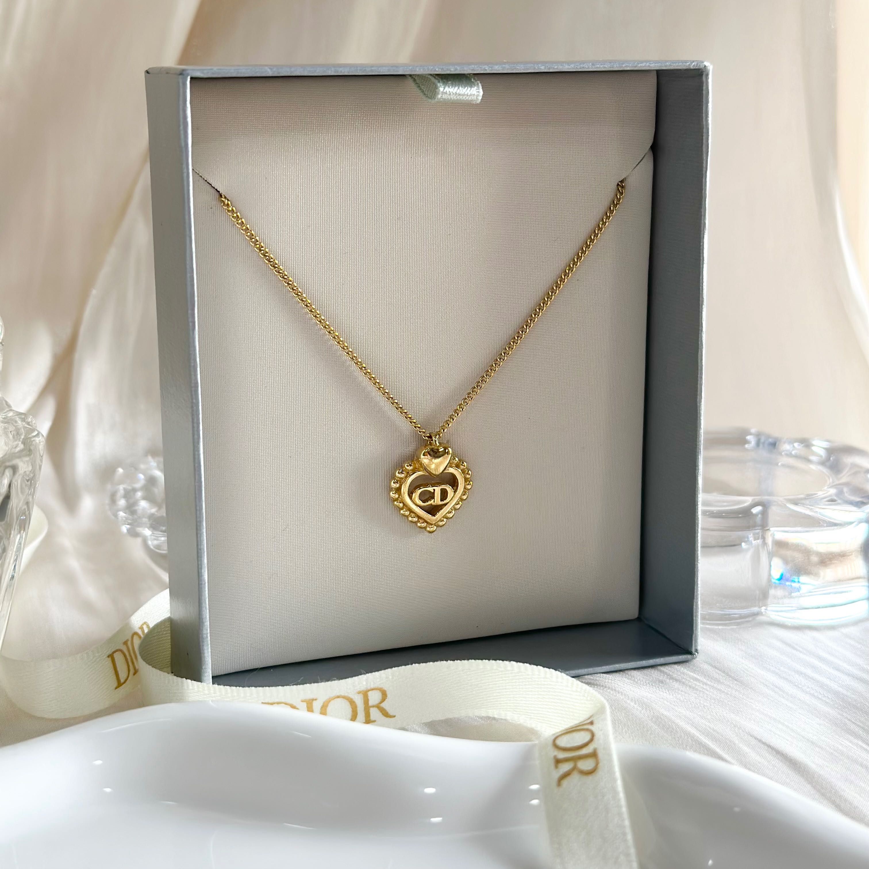 Dior double heart necklace 