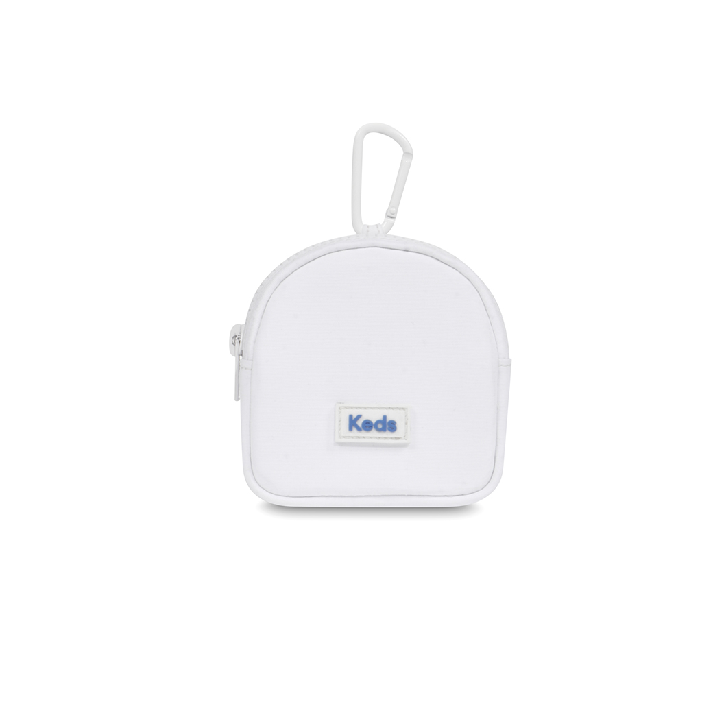 กระเป๋า รุ่น MINI POUCH CHARM สีขาว