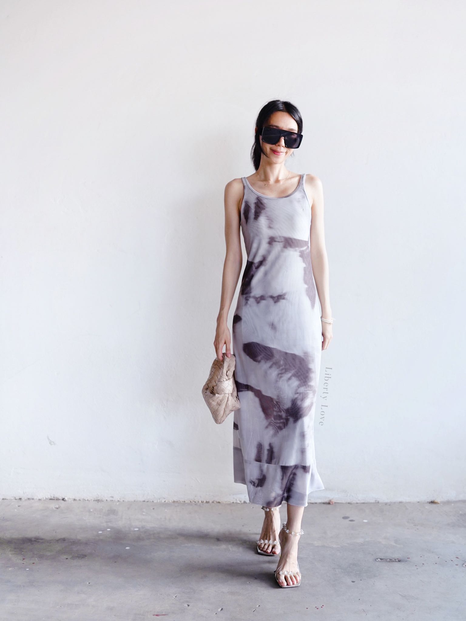 5016 #5 Grey abstract dress 