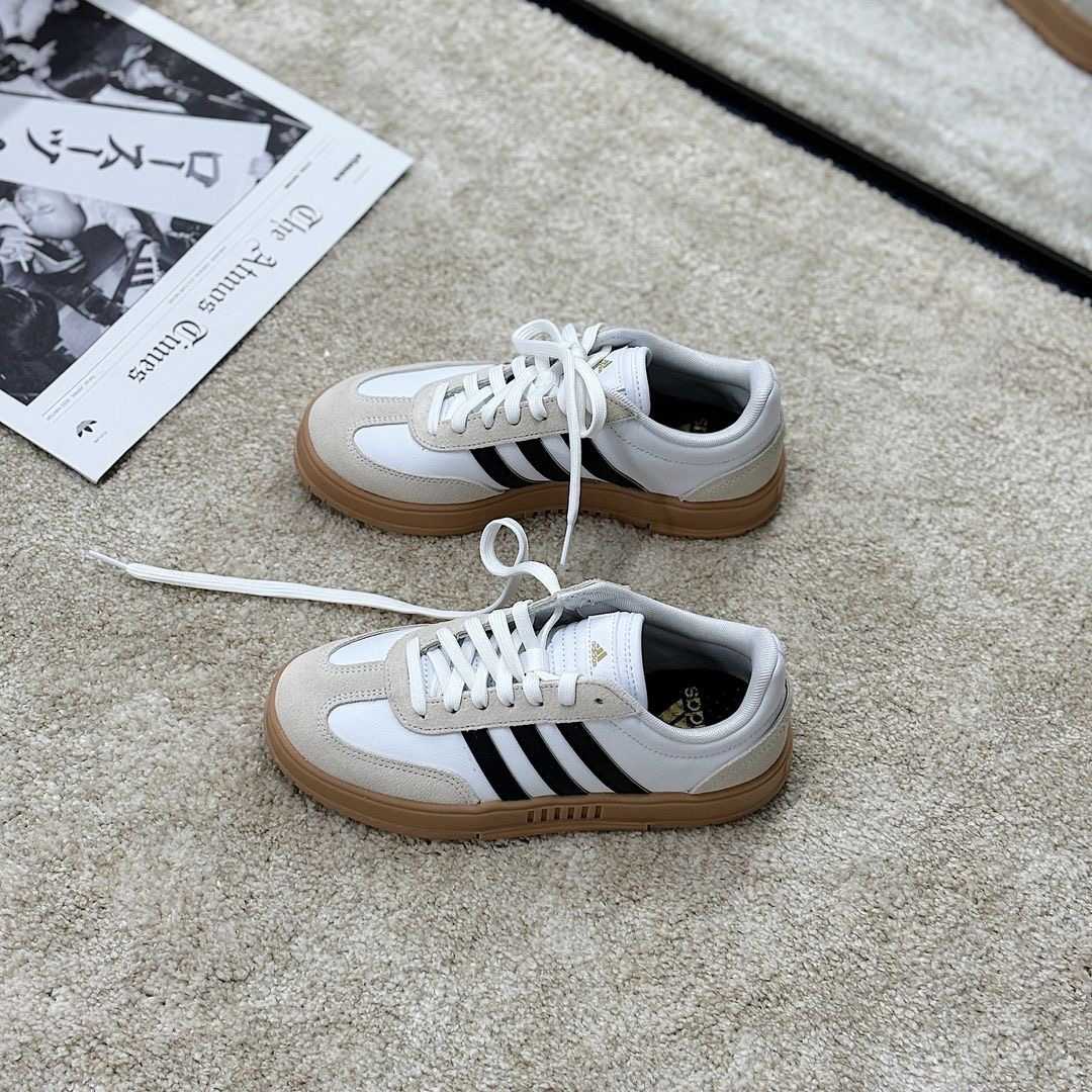 (PRE ORDER) Adidas Gradas 2 No Logo White/Black