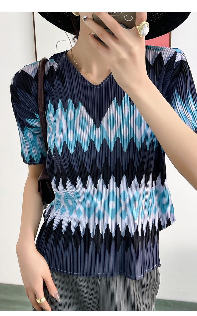  #bjpleatsTop240303 (690THB)—blue