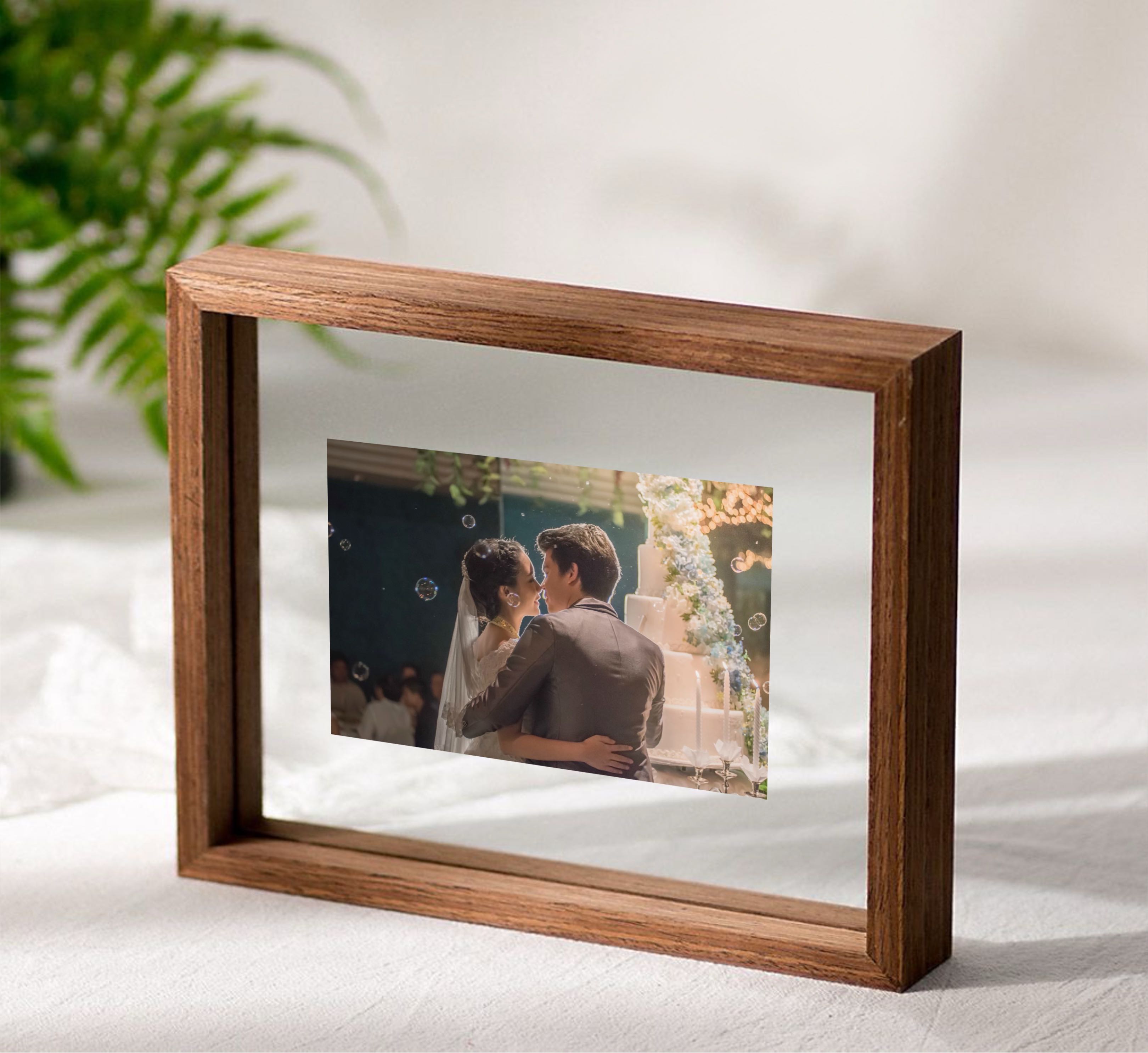 กรอบรูป Clear wooden frame